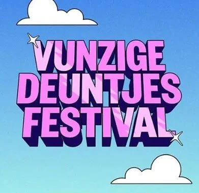 Colorful graphic with pink and black text that says "Vunzige Deuntjes Festival" on a blue sky background with clouds and stars.
