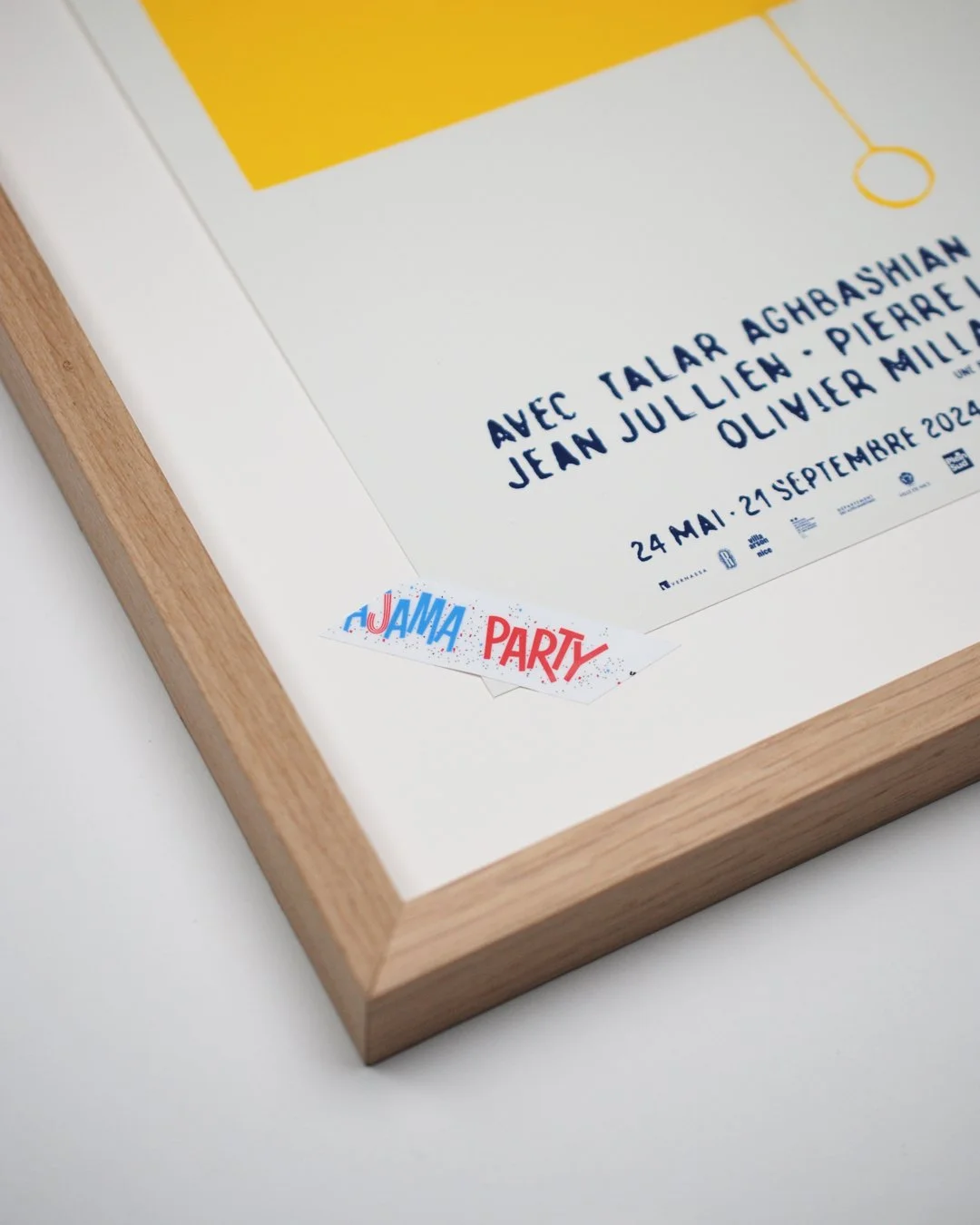 Affiche d’exposition issue des archives de l’artiste Olivier Millagou.
