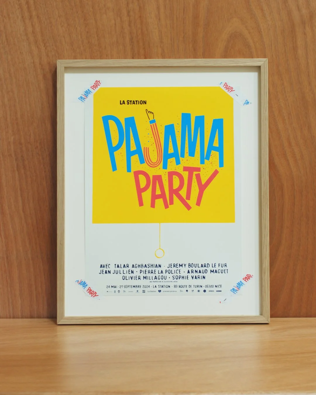 Affiche d’exposition issue des archives de l’artiste Olivier Millagou.