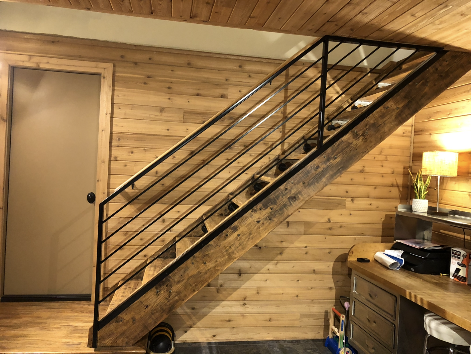 Basement Railing.PNG