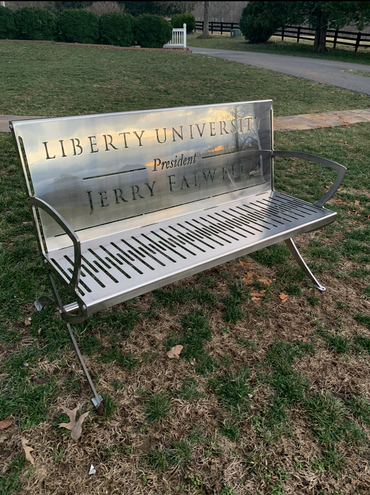 LU JJ Bench.PNG