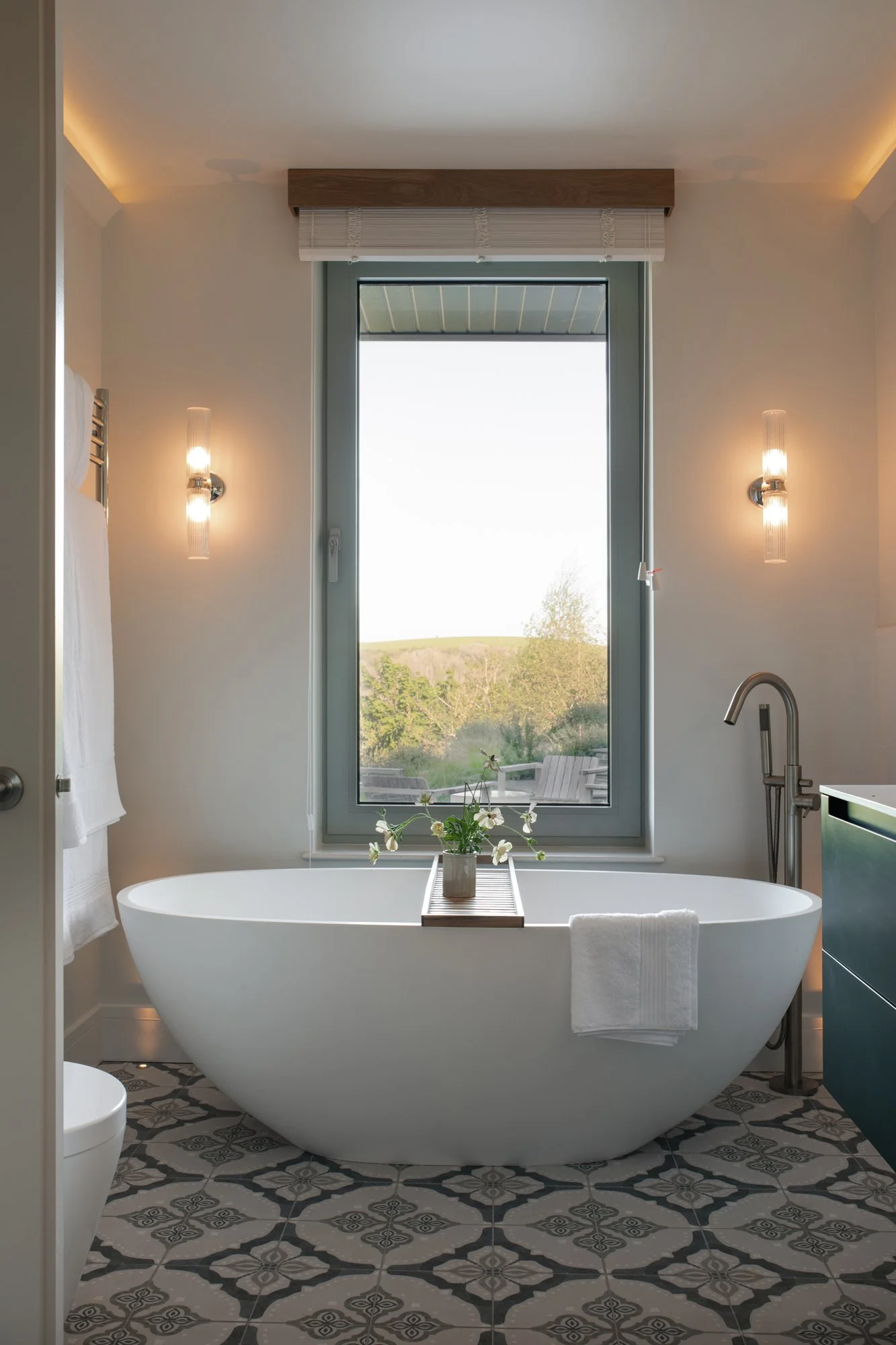 Golant-Tanya-Bentley-Interior-Architect-Bedrooms-014.jpg