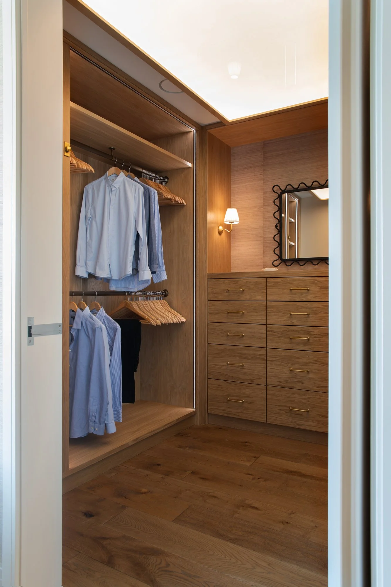 Golant-Tanya-Bentley-Interior-Architect-Bedrooms-019.jpg