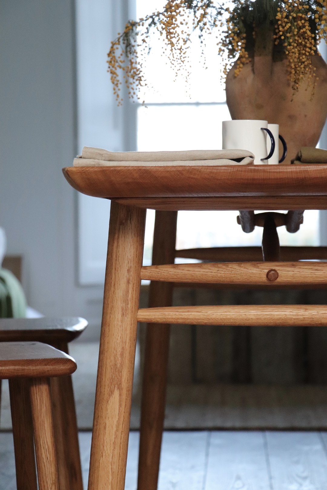 Dining Table - 4.jpg