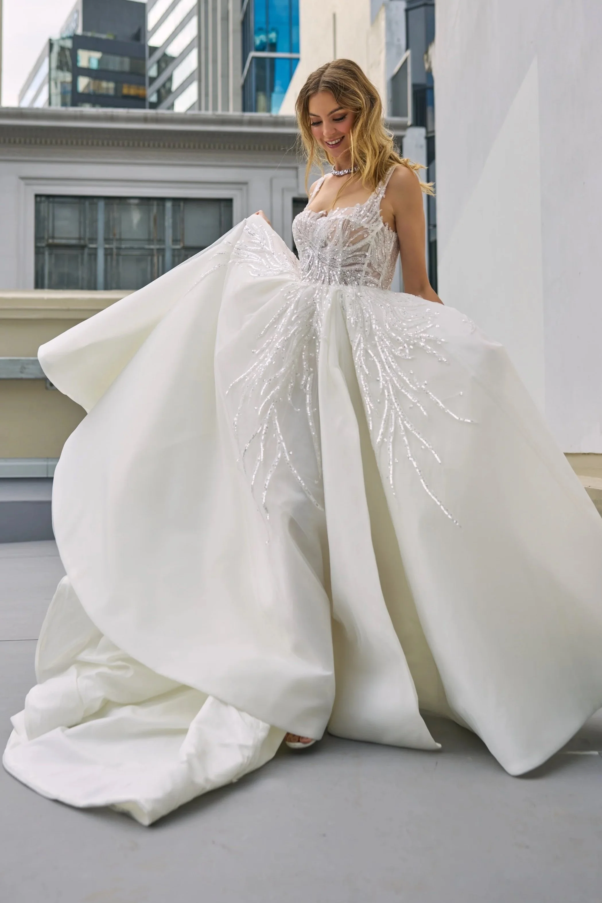 Discount princess modern wedding dress