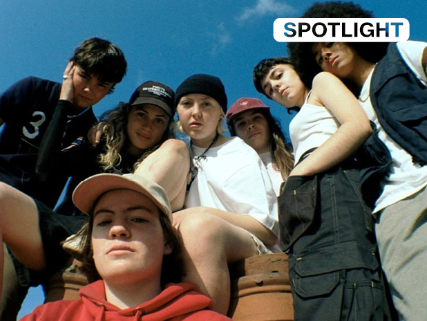 Skateboobs: The Queer Skateboarding Group Redefining the Sport