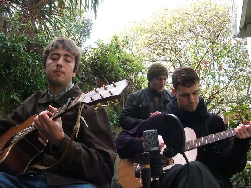 Green curtains, The Knives and Forks