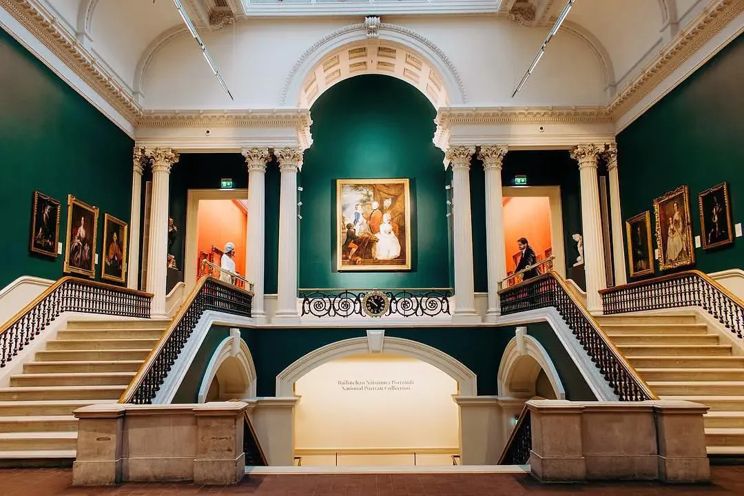 Inside National Gallery of Ireland: Delving into John Minihan’s Visual Poetry with Sarah McAuliffe