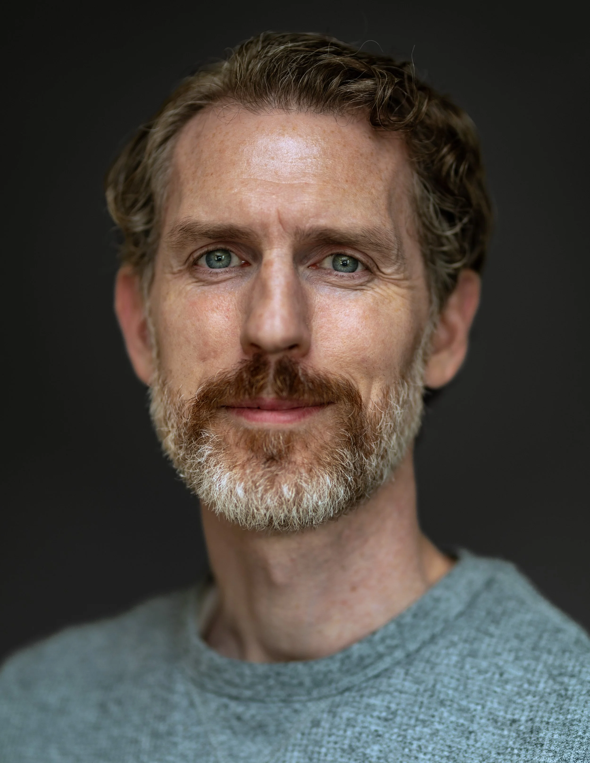 Tim Headshot-6.jpg