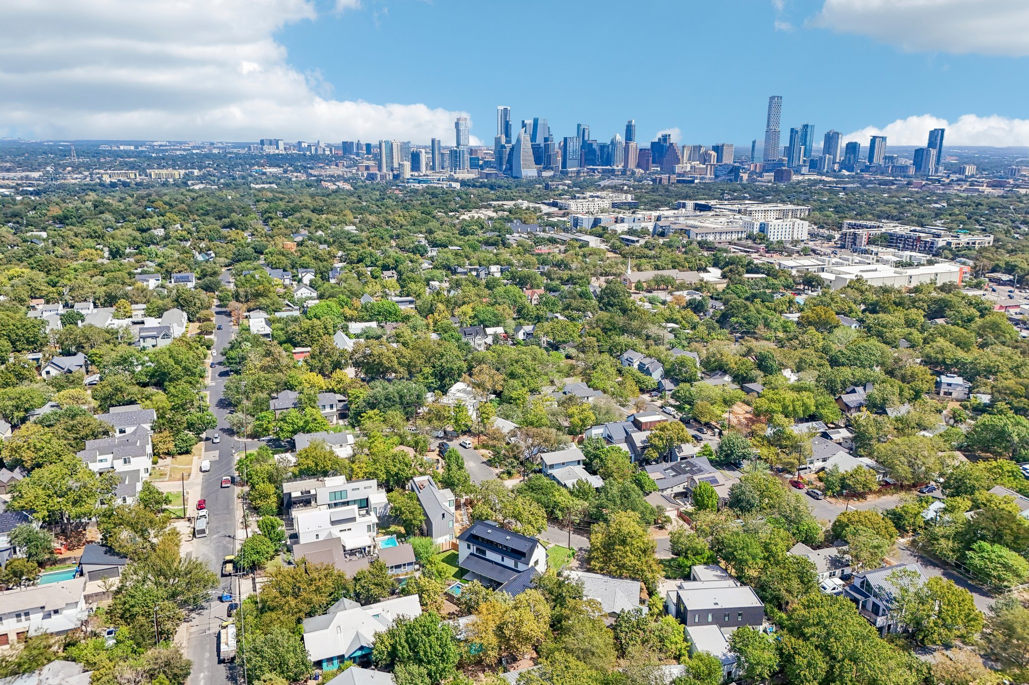 86-web-or-mls-Valeria St-S2609-086.jpg