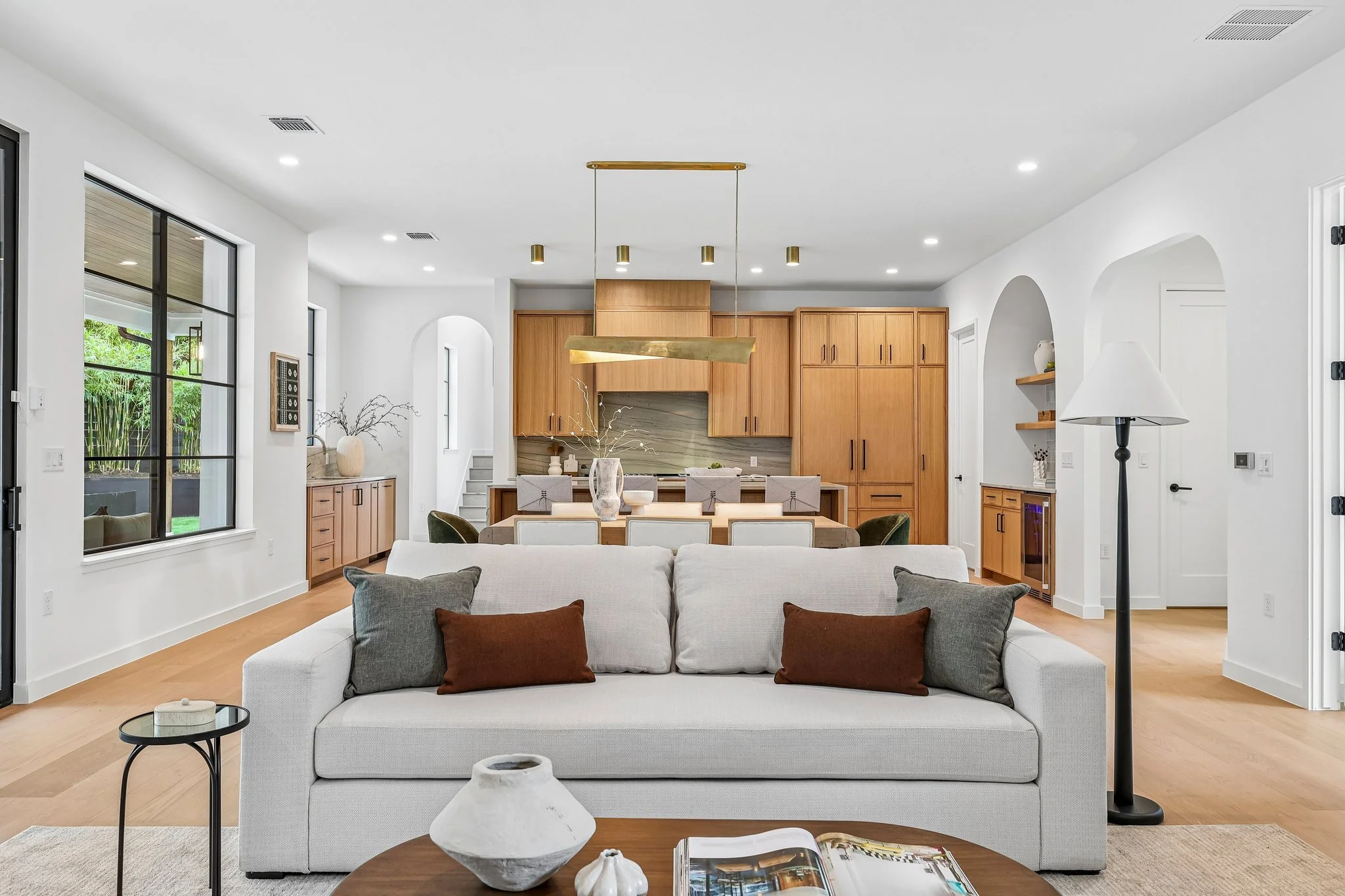 13-web-or-mls-Valeria St-S2609-013.jpg