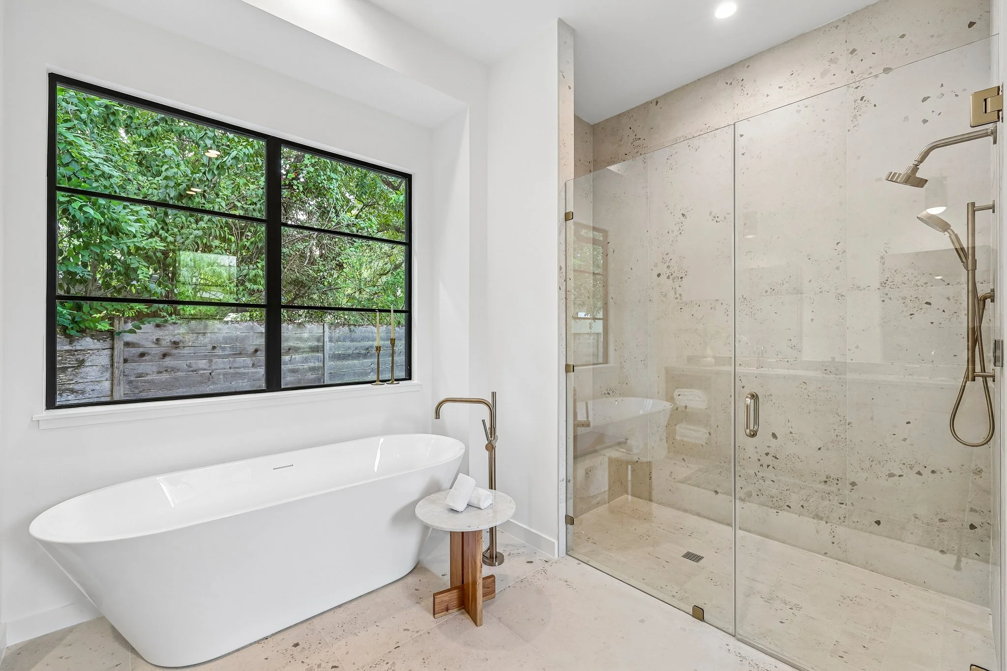 34-web-or-mls-Valeria St-S2609-034.jpg