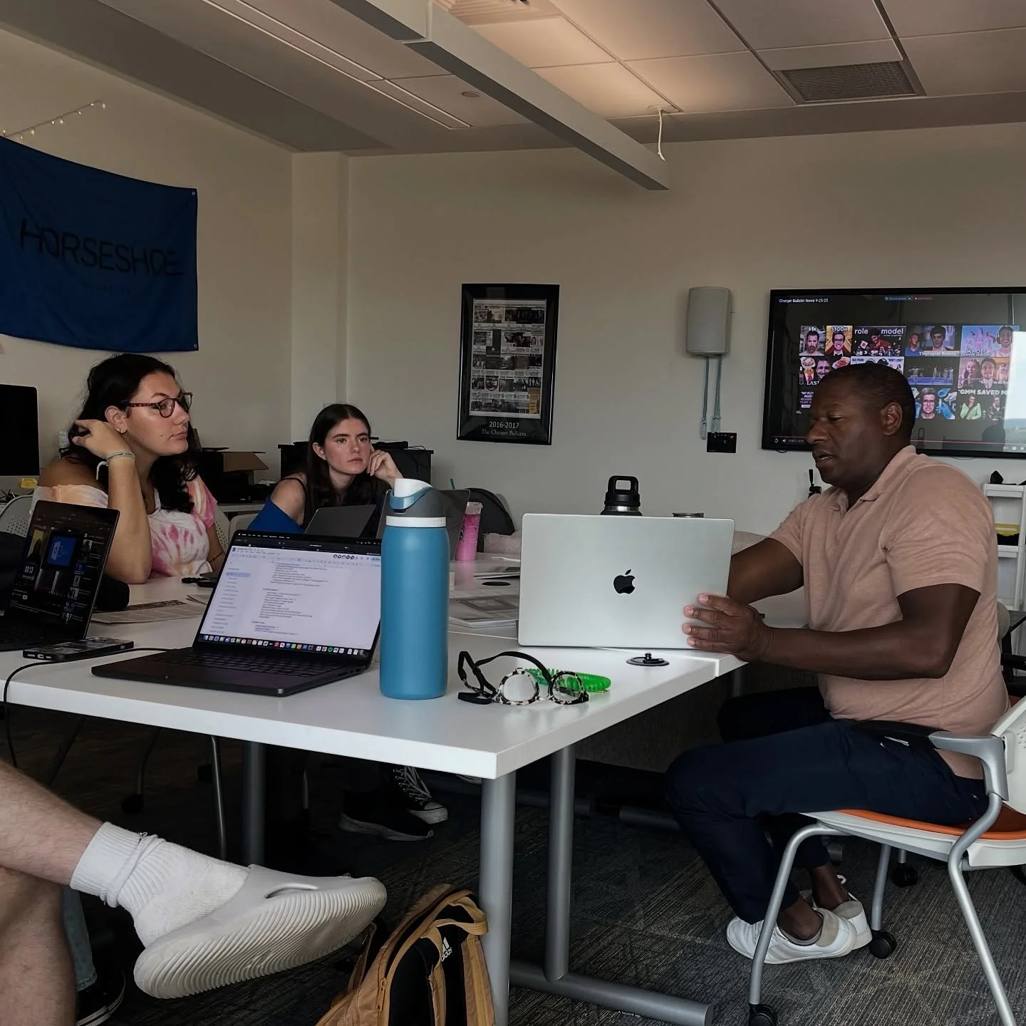 COMM chronicles ✍️

Wayne Edwards and the CBN staff reivew the week&rsquo;s weekly news broadcast. Great student news shows don&rsquo;t just happen.

AND 

Mary Lamothe, the university&rsquo;s visiting research &amp; engagement librarian, came to the