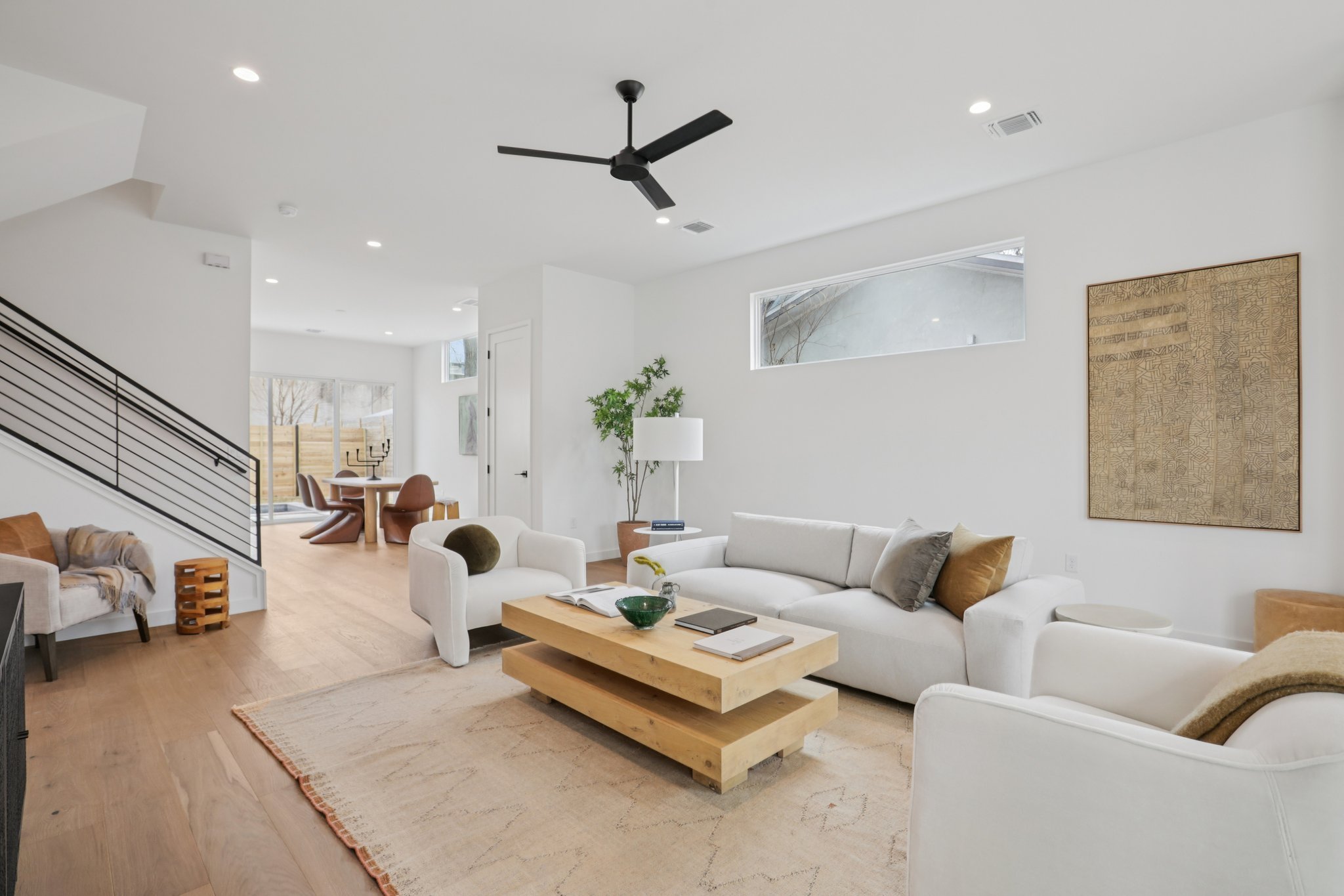 4-web-or-mls-Garwood St 1-S2102-012.jpg