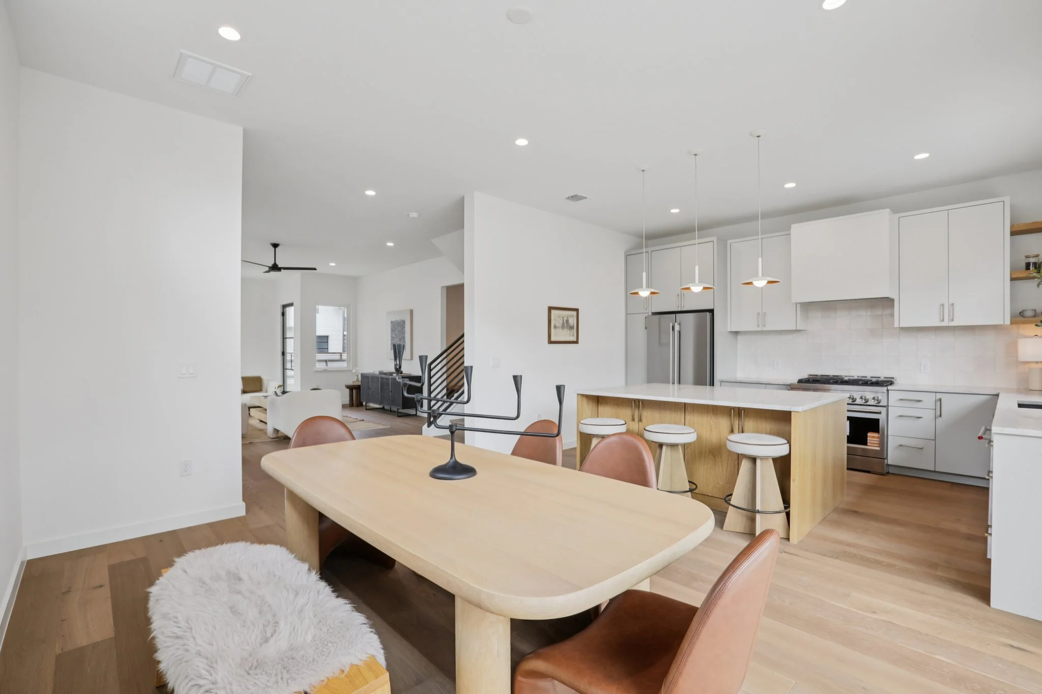 7-web-or-mls-Garwood St 1-S2102-017.jpg