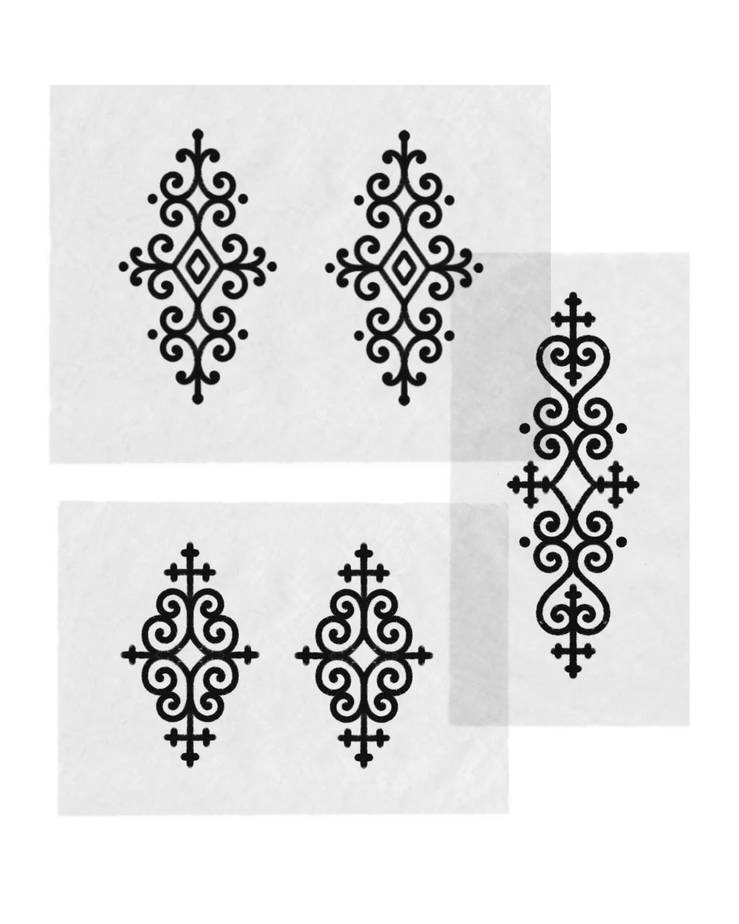 Dessins de motifs de tatouages ou d'ornements en noir, symétriques et décoratifs, avec des éléments en forme de croix et de spirales, disposés sur fond blanc.