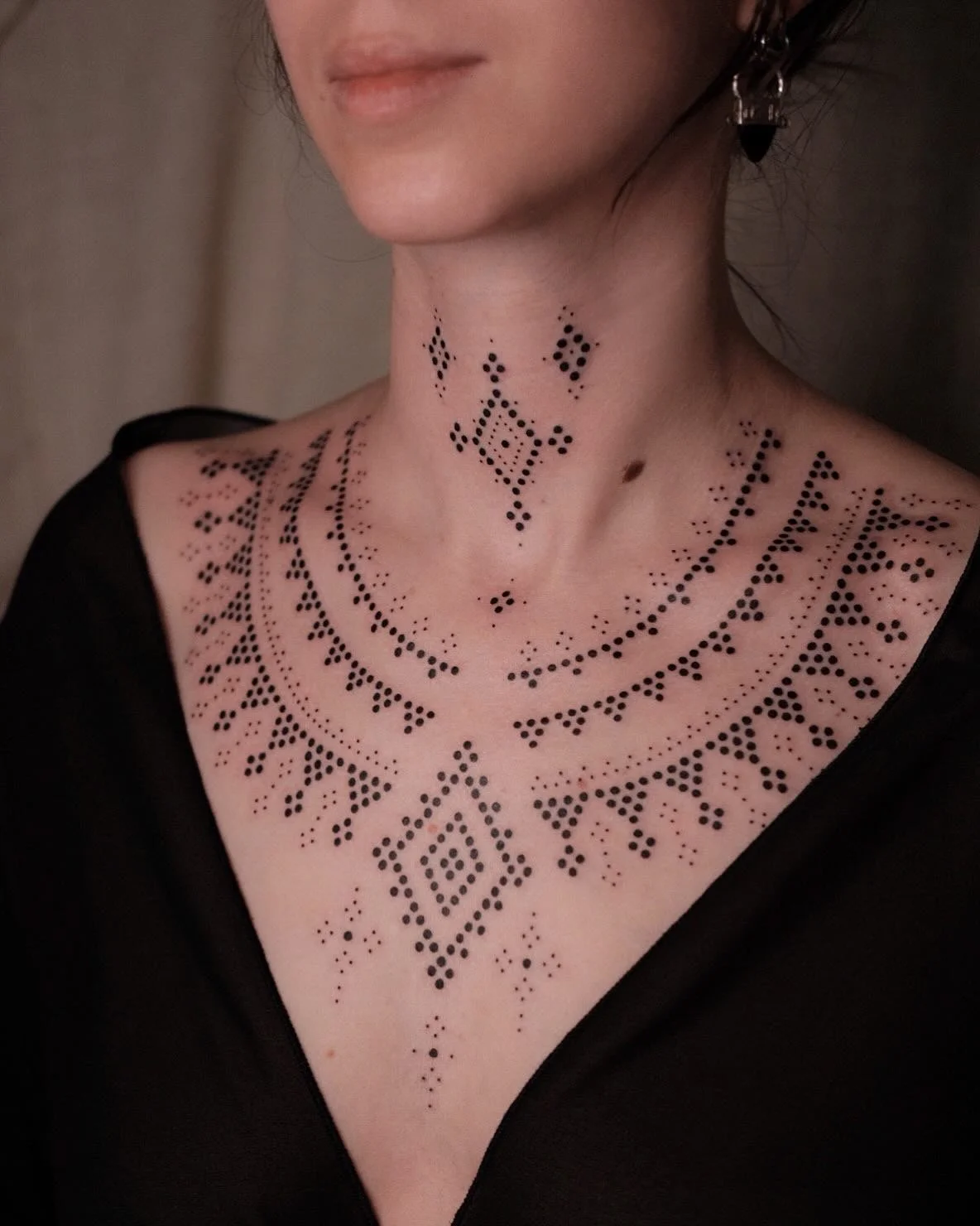Chest parrure