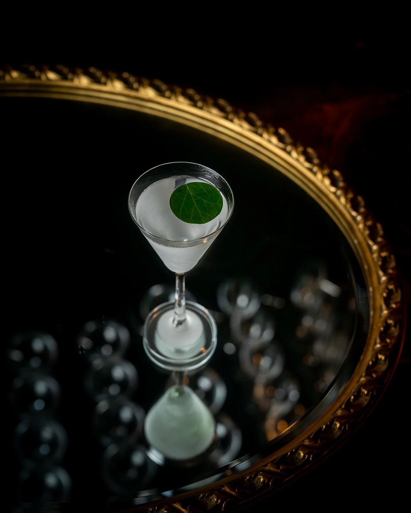 Doing FUN stuff with cocktails / best bar in Newquay if you ask me @tomthumbnewquay 👀 🍹 ⚡️ 🔥 

Ft @schweppes_gb 💃

#cornwall #newquay #cornishcoast #kernow #cornwallcoast