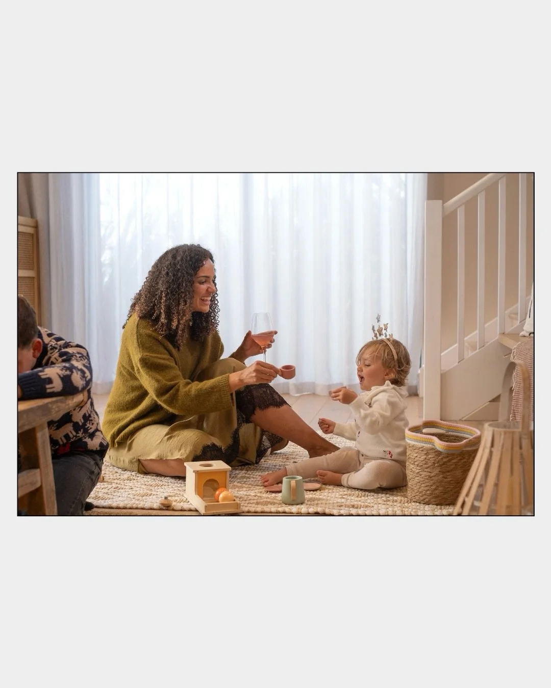 December means it&rsquo;s time to re-share some of my favourite lifestyle photos to date. Oh I love a @beachretreats shoot. 

I&rsquo;d picked up the keys to my first home the morning of this shoot (October 24!) - I was so tired and stressed but the 