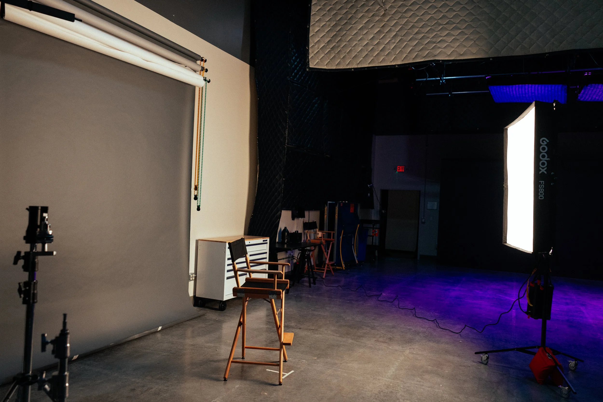 Skinny Jeans studio in Kansas City area with an LED wall for photo and video production. Commercial, film, social, corporate, people, portraits, lifestyle, action, music videos and photography can all be filmed or photographed on an LED wall.
