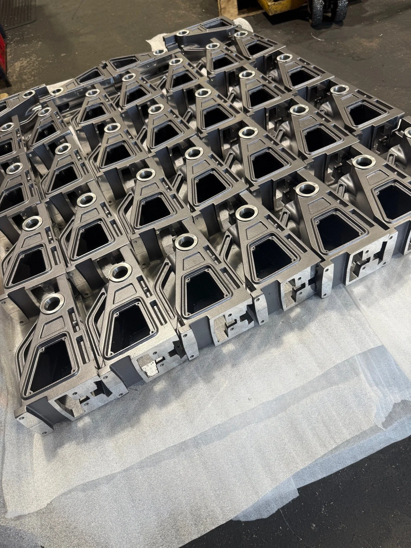 Castings machined last week on our DOOSAN 650🔥 

We have milling capacity available from mid September! ⚙️ 

Get in touch now to see how we can help with your next project...

📞 01246 473 337

📩 hayden@dcrolfe.co.uk