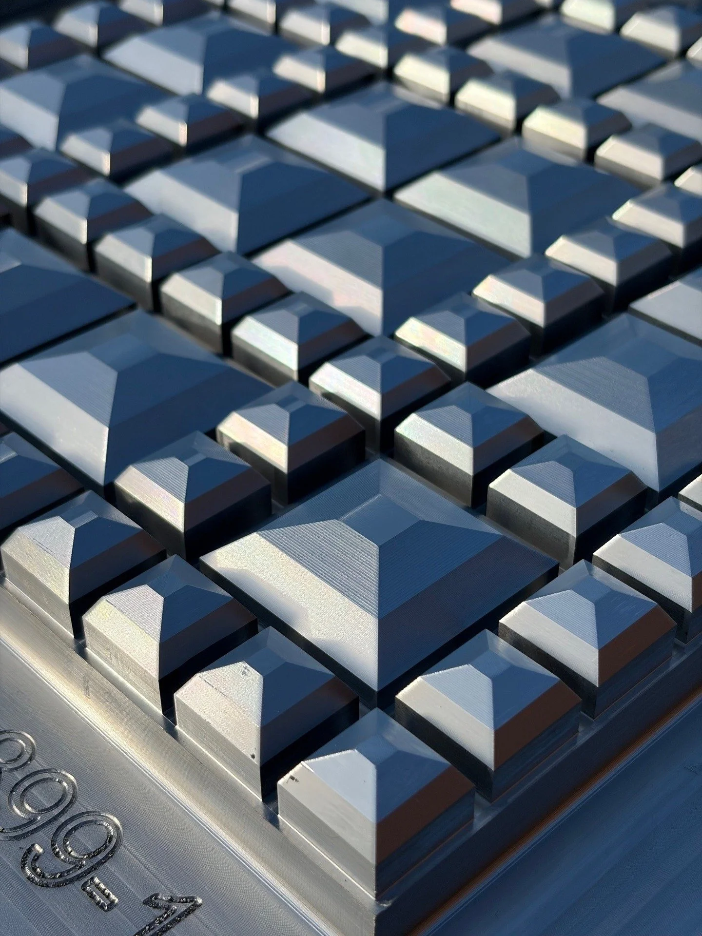 We are blown away with how this 304 Stainless Steel 'Pad' has turned out, great work from our team once again! 🤯