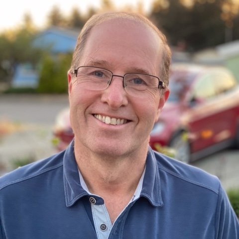Headshot of Dale Thiessen, Retail Sales Manager at Wilcox Farms.