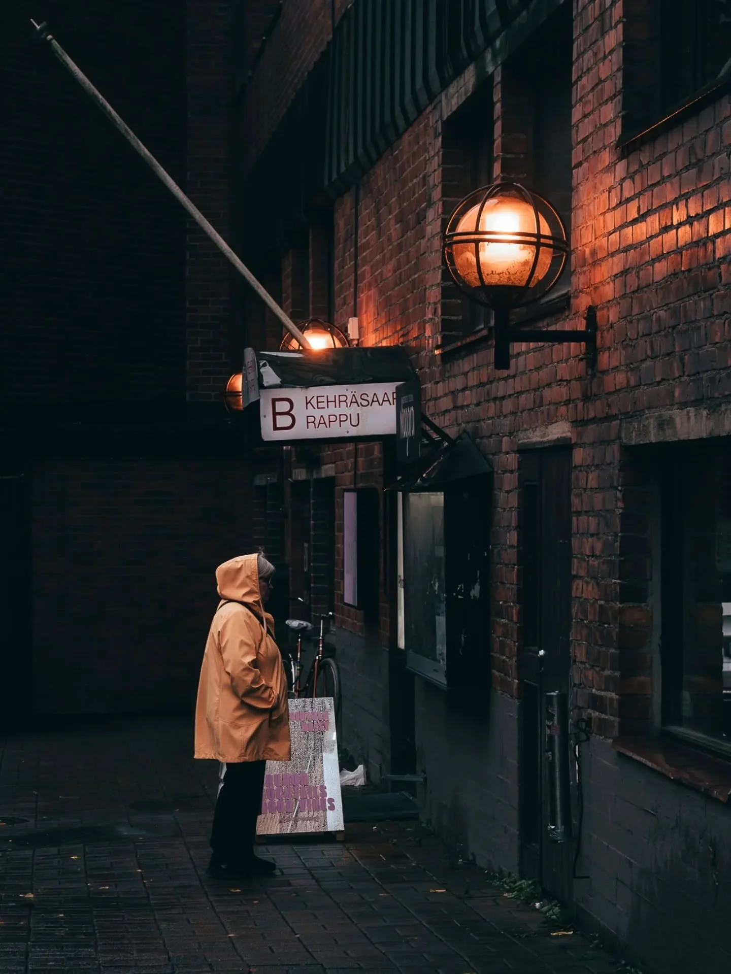 No Christmas vibe today, just some street photos...
These were taken in autumn but the weather is the same today.... Wondering where the snow is? I'm also wondering 🤔
-
-
-
-
-
-
-
-
-
-
-
-
-
-
-
-
-
-
#streetphotography  #cityvibes #moodytones #ur