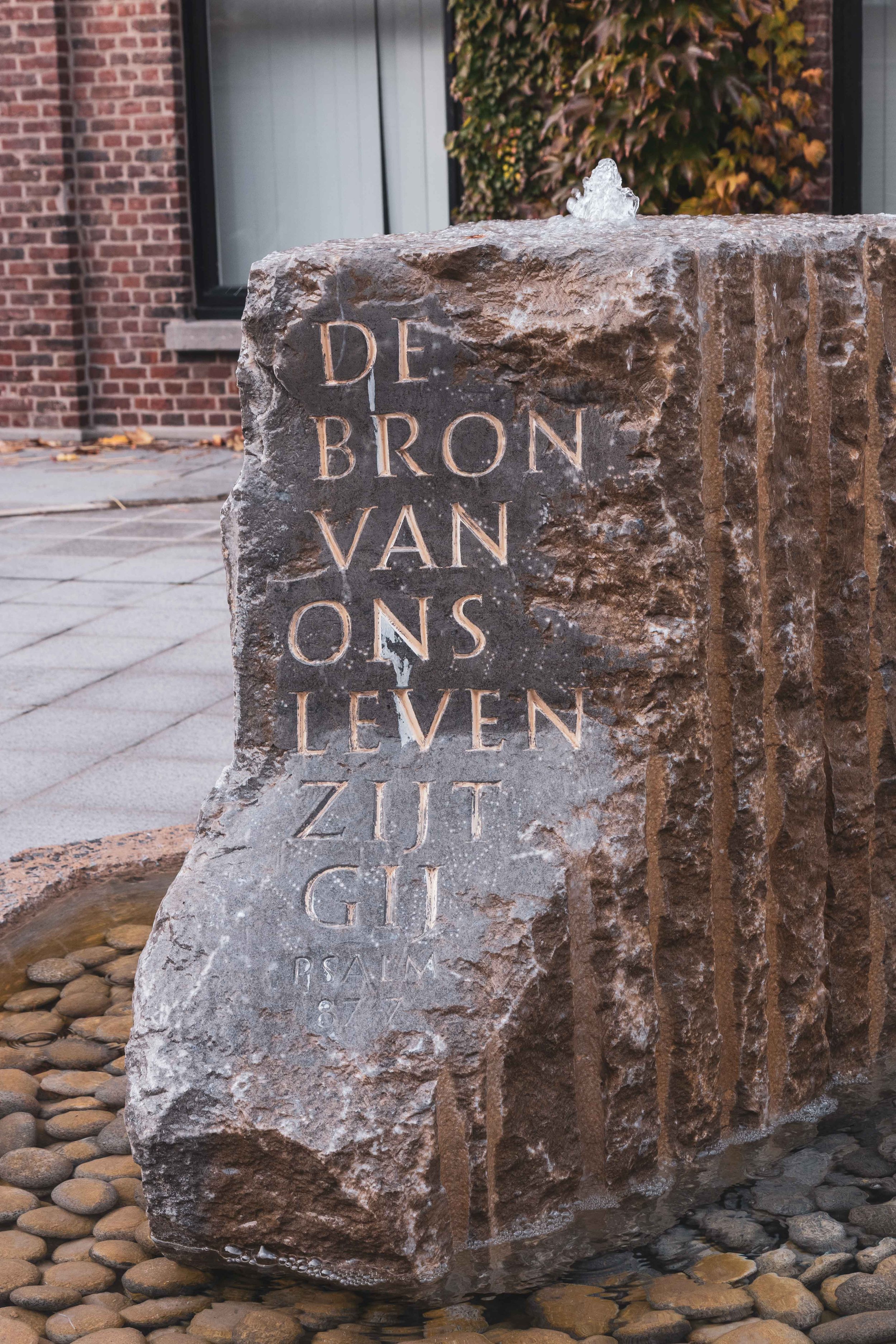 Pastorale Eenheid 'De Jordaan' Harelbeke / Kerk in Harelbeke - De Spie
