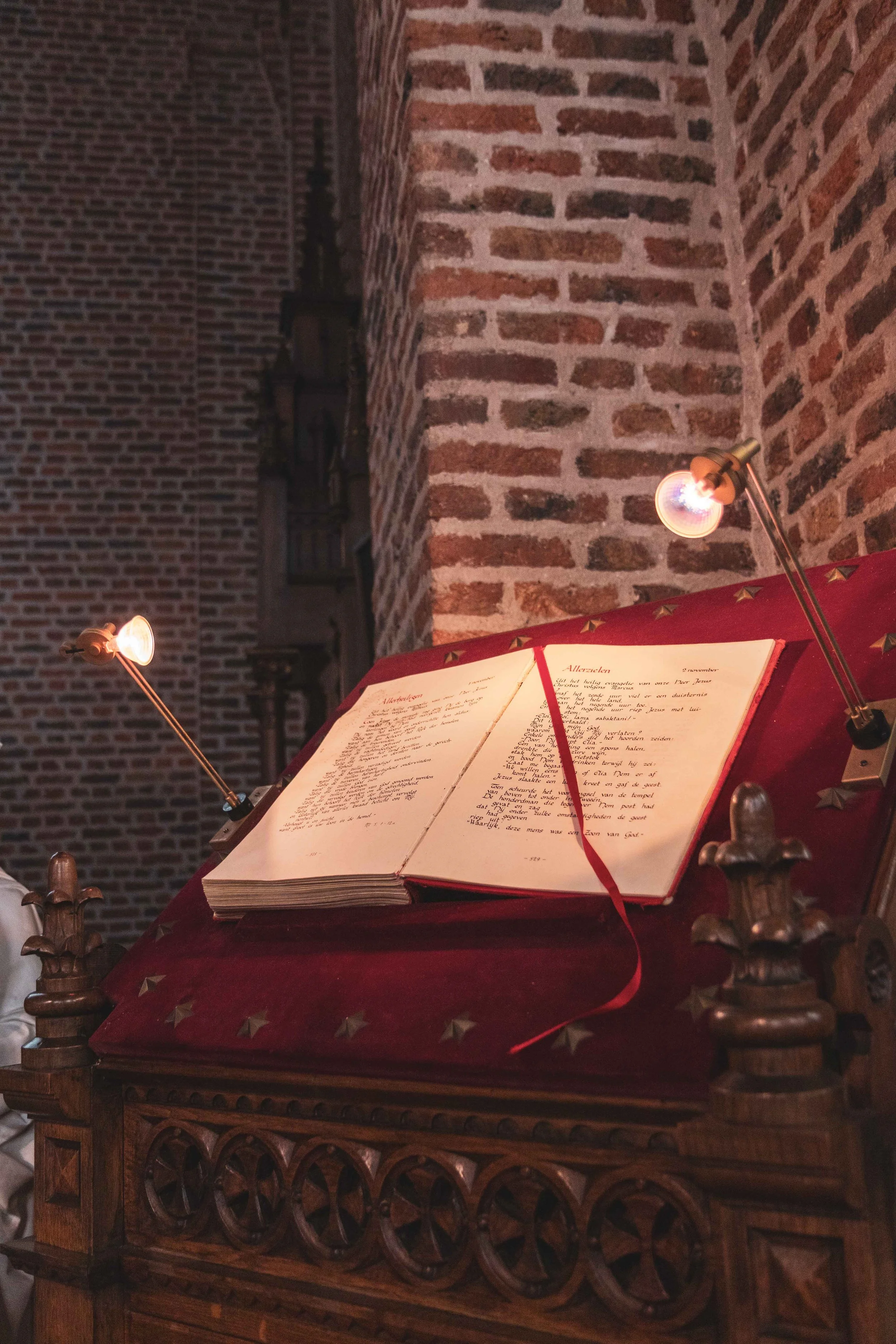 Pastorale Eenheid 'De Jordaan' Harelbeke / Kerk in Harelbeke - Sint-Augustinuskerk