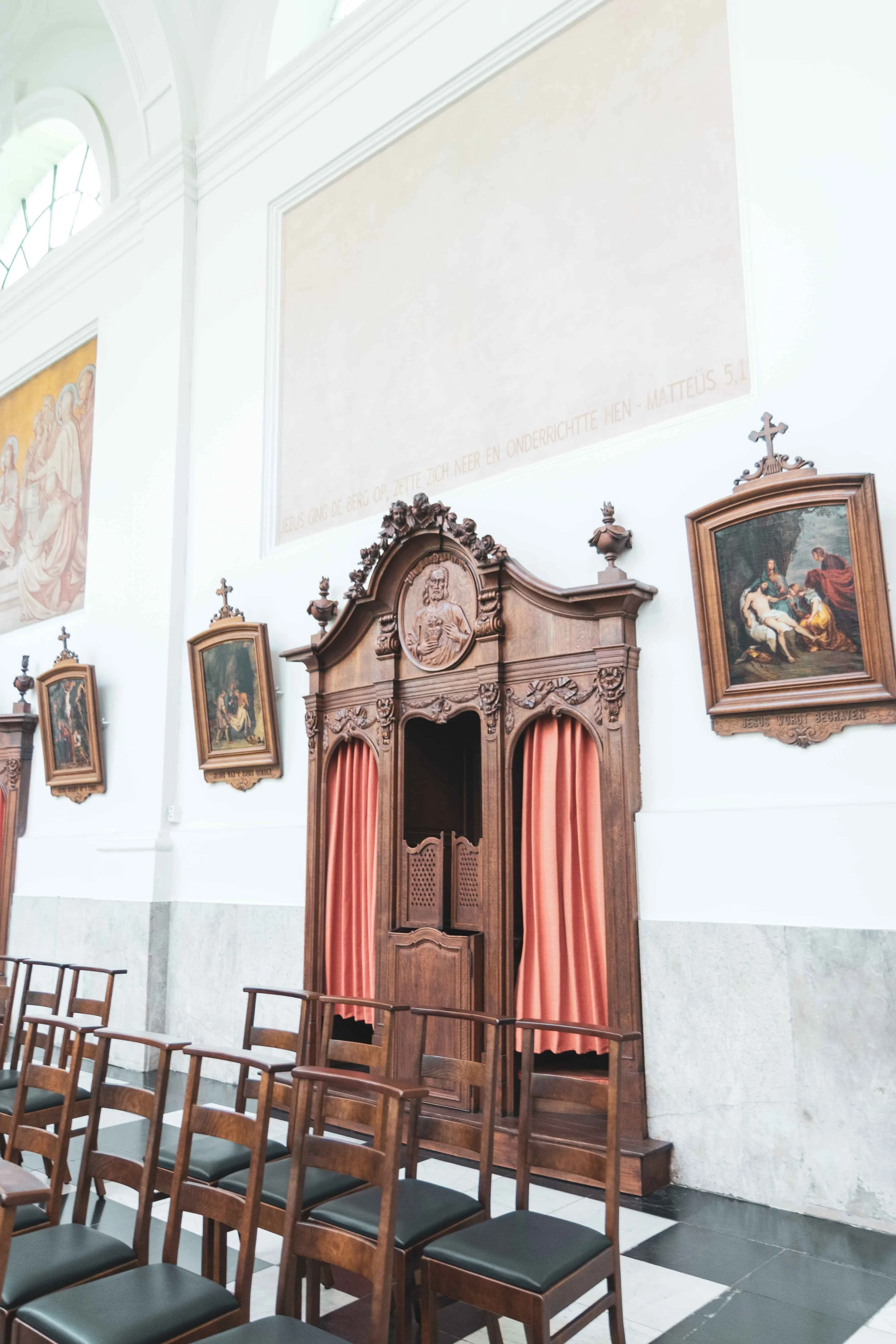 Pastorale Eenheid 'De Jordaan' Harelbeke / Kerk in Harelbeke - Sint-Salvatorkerk