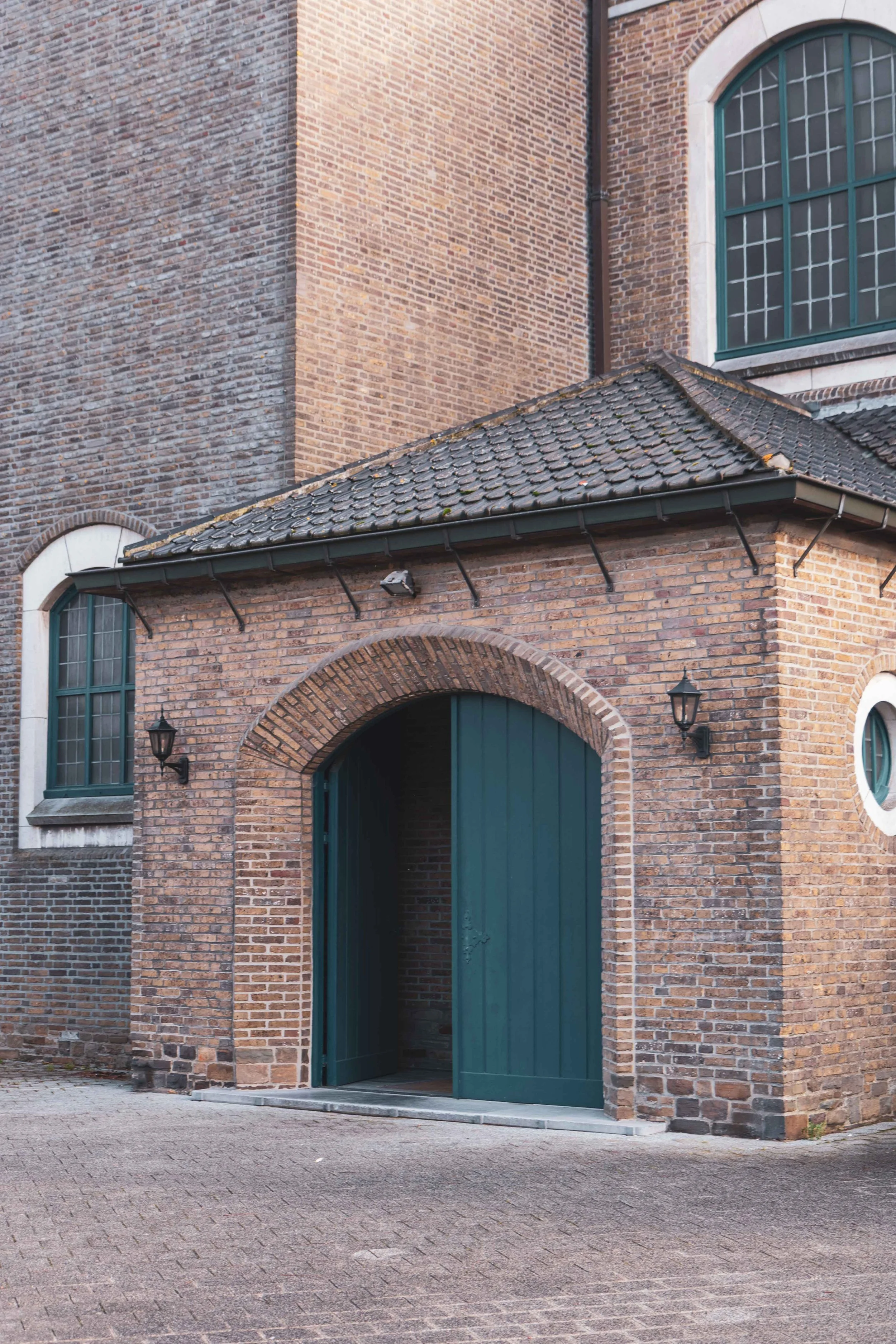 Pastorale Eenheid 'De Jordaan' Harelbeke / Kerk in Harelbeke - Sint-Jozefkerk
