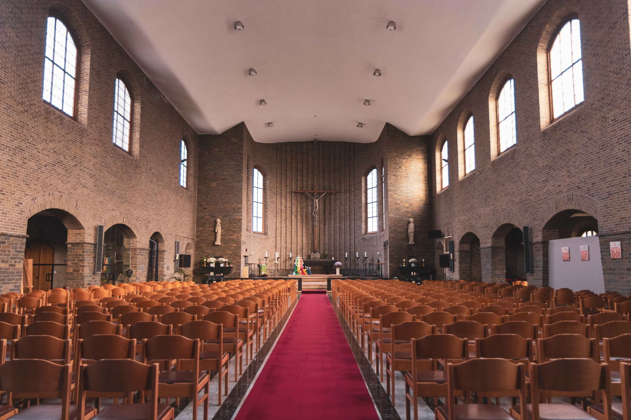 Pastorale Eenheid 'De Jordaan' Harelbeke / Kerk in Harelbeke - Sint-Jozefkerk