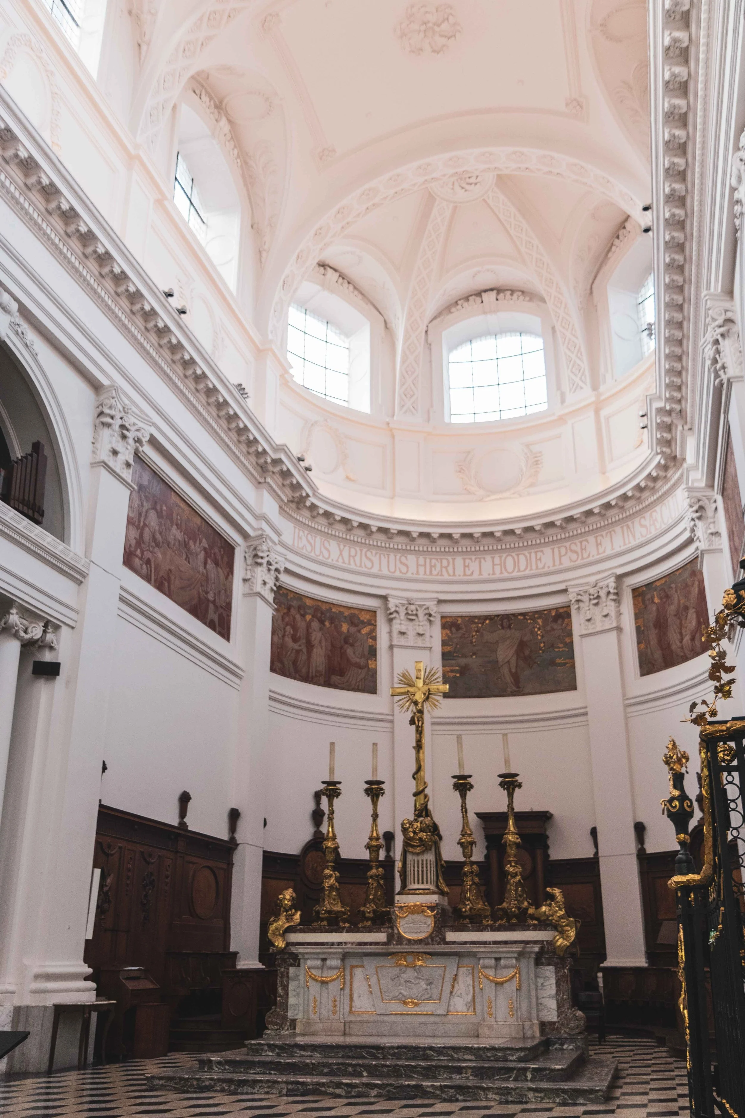 Pastorale Eenheid 'De Jordaan' Harelbeke / Kerk in Harelbeke - Sint-Salvatorkerk