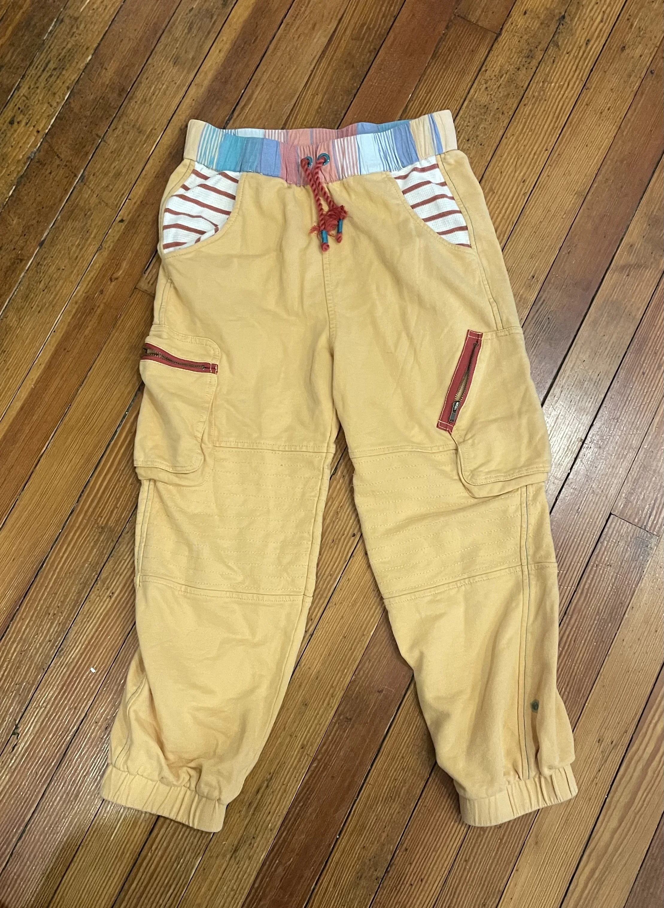 CC61 Matilda Jane joggers size 10