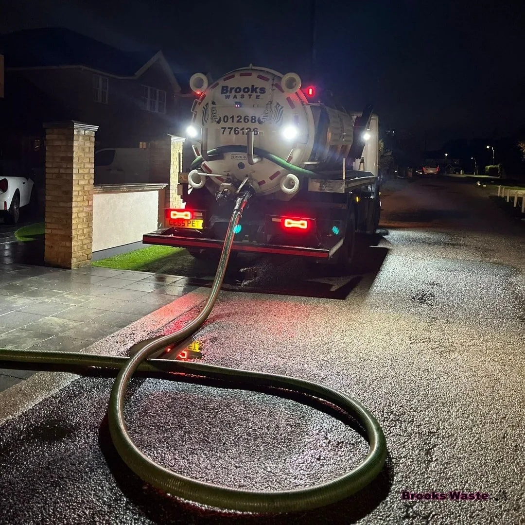 Darker evenings are well and truly here... 🌙

But that doesn&rsquo;t stop us from getting the job done! Our team are still out keeping everything flowing smoothly&mdash;no matter the weather, no matter the hour ⏰️

If you&rsquo;re noticing any drain