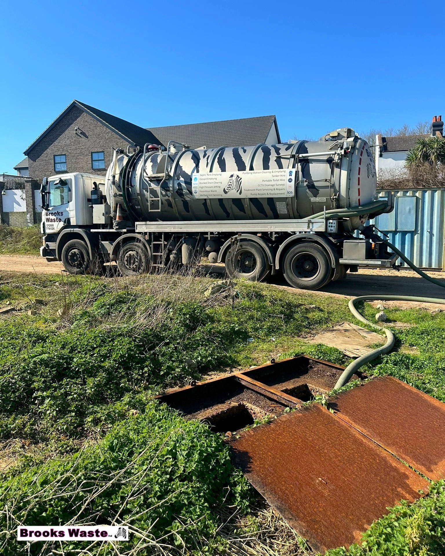 Nothing beats that first proper bit of sunshine ☀️

With the sun out and spring in the air, it finally feels like everything&rsquo;s waking up again&mdash;and we&rsquo;re out making the most of it! Another job getting sorted under blue skies, keeping