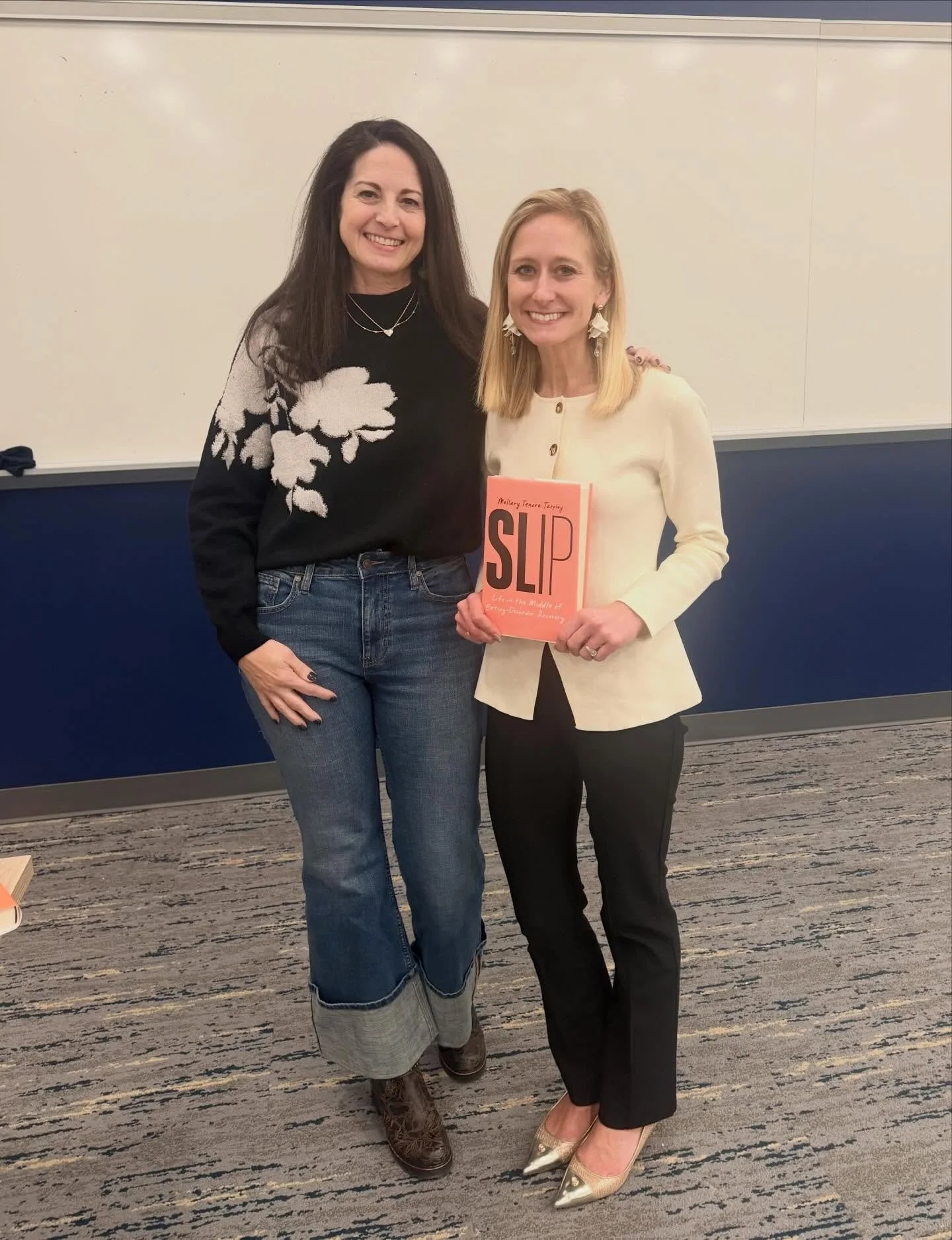 It was such an honor to finally meet Mallary IRL! 💛

Her book reading and talk were absolutely wonderful. SLIP explores something so many of us have felt but haven&rsquo;t always had language for &mdash; the very real &ldquo;in-between&rdquo; space 