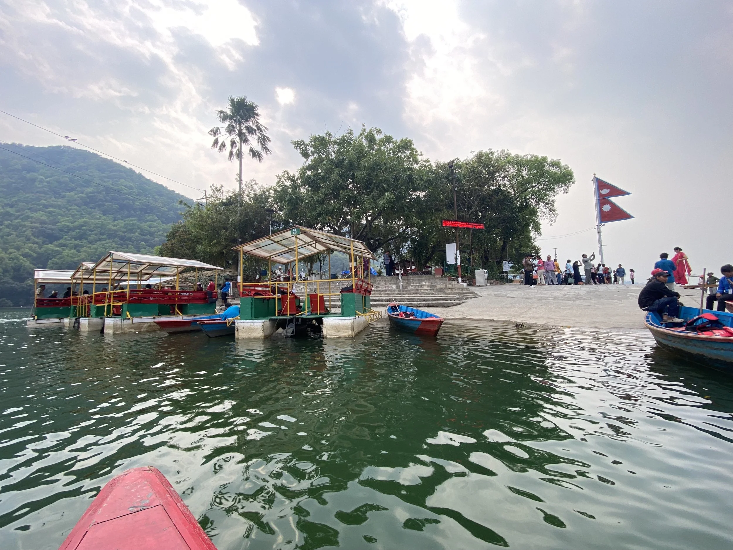 nepal pokhara.jpg