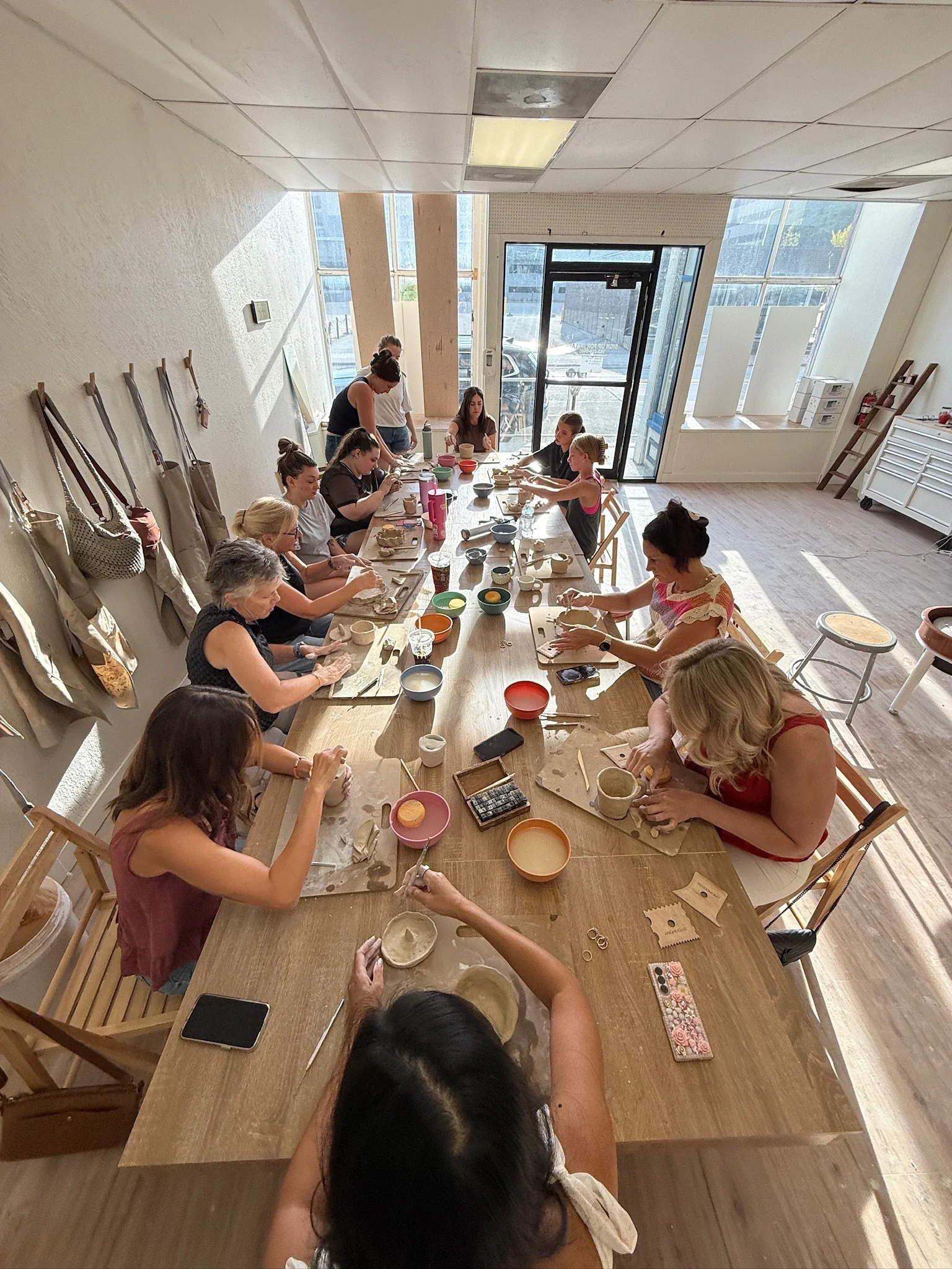 One-Time Hand Building Class (1 Hour)