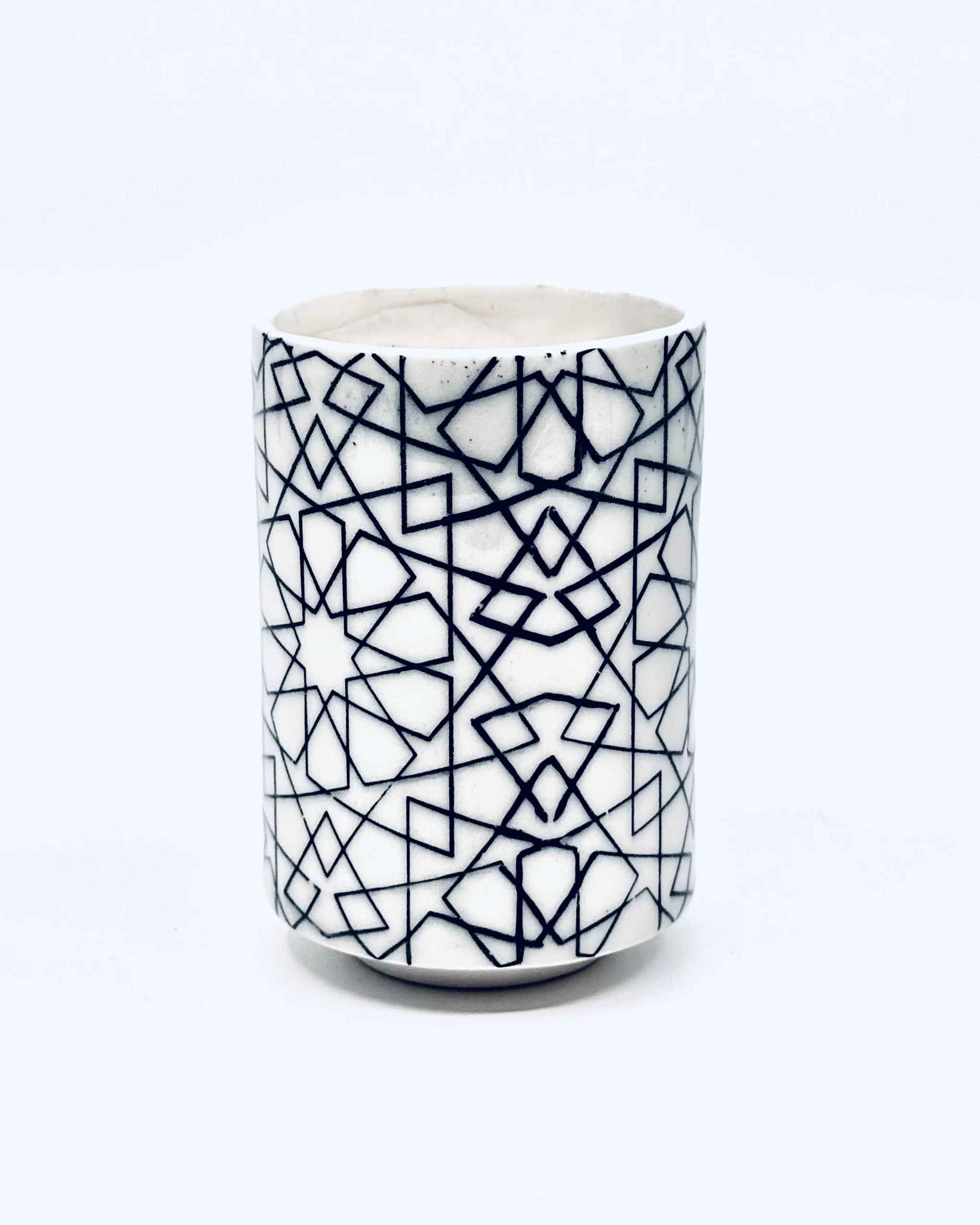 The Meknes Cup in White/Blue