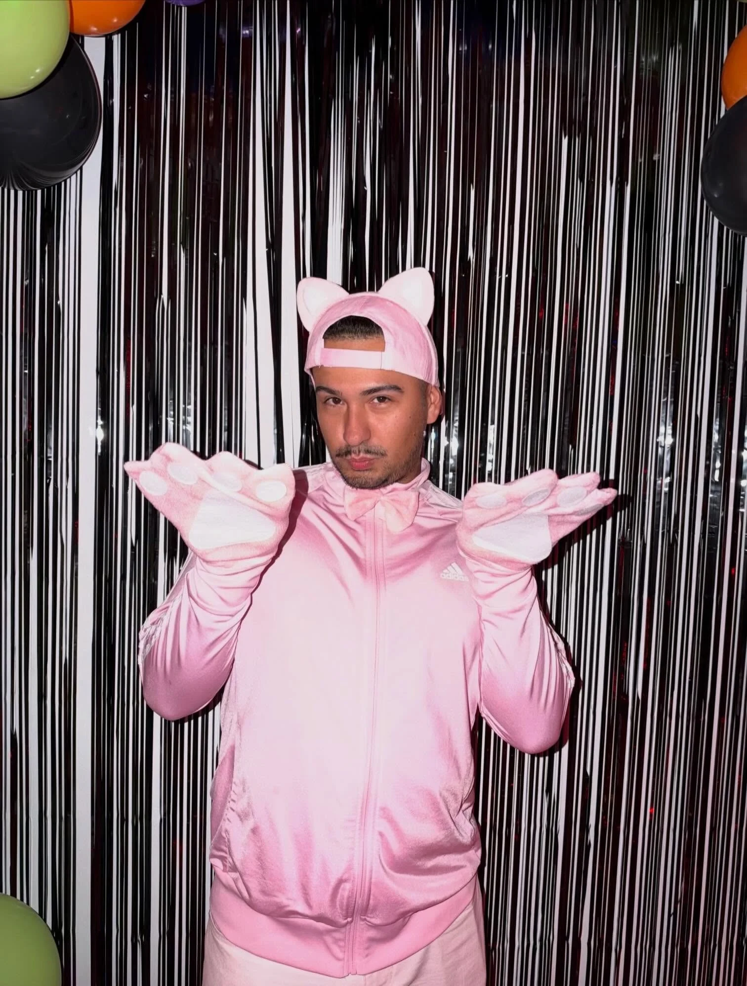 Happy Halloween 🎃👻💀 from the Pink Panther 🐆💖✨