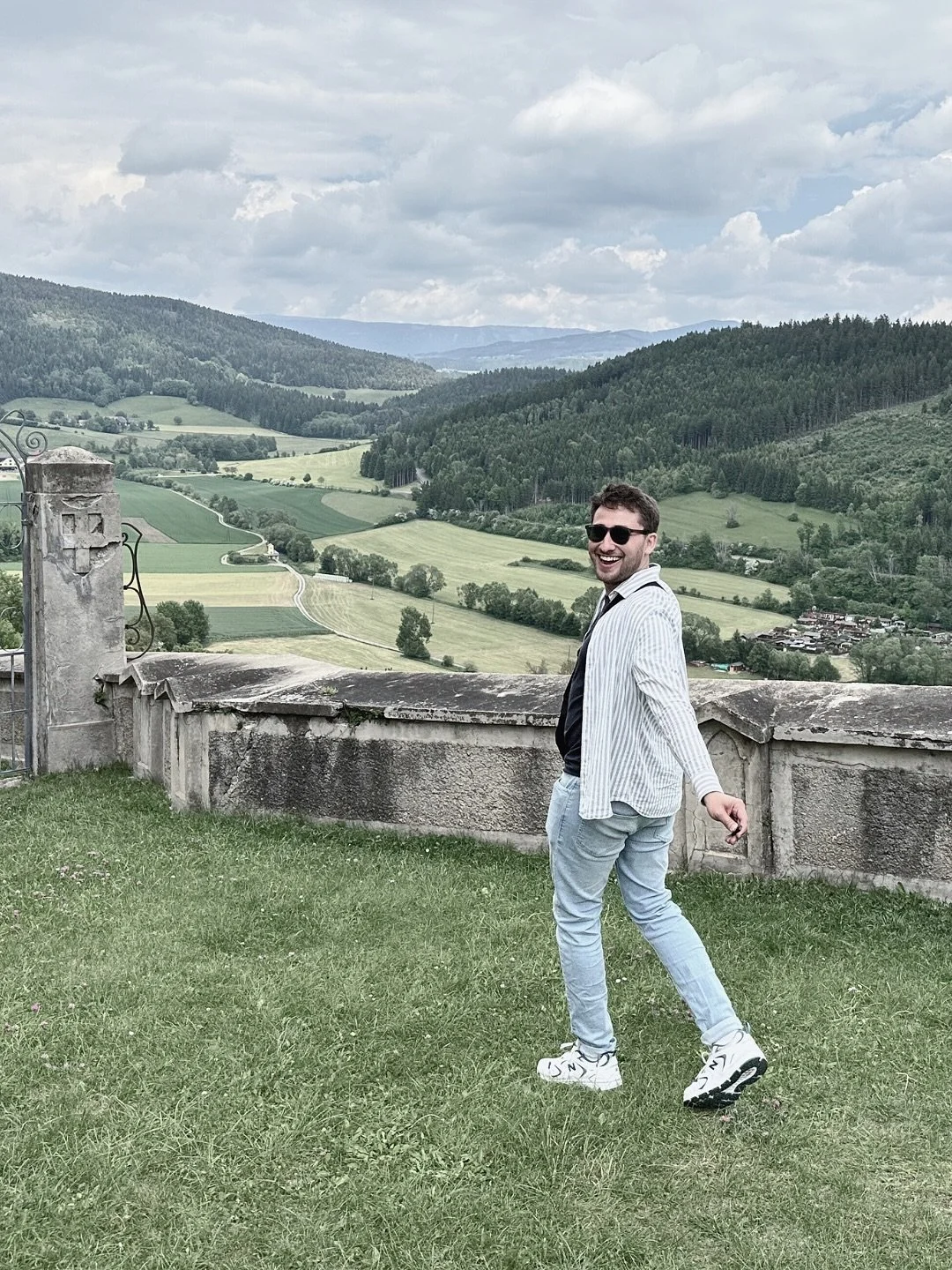 🌿✨ Abschied &amp; Neubeginn ✨🌿

Moin! Nach knapp einem Jahr RURASMUS hei&szlig;t es f&uuml;r Marius: nicht mehr Gr&uuml;&szlig;e aus dem S&uuml;den, sondern hallo aus dem hohen Norden. 

🚀 Neue Herausforderungen warten &ndash; doch die Erfahrungen