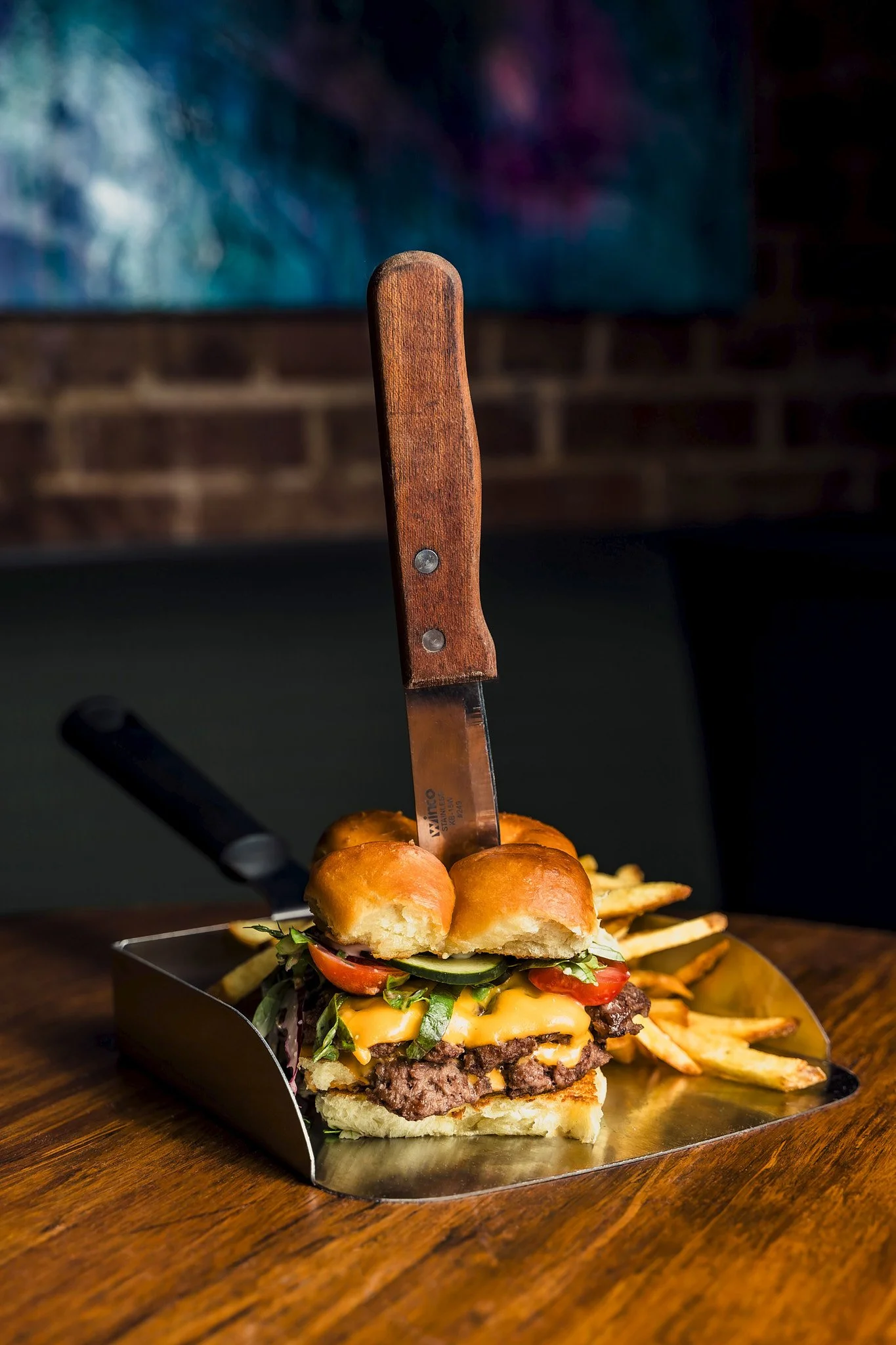 EAV_PUB_9_24-09033ed.jpg