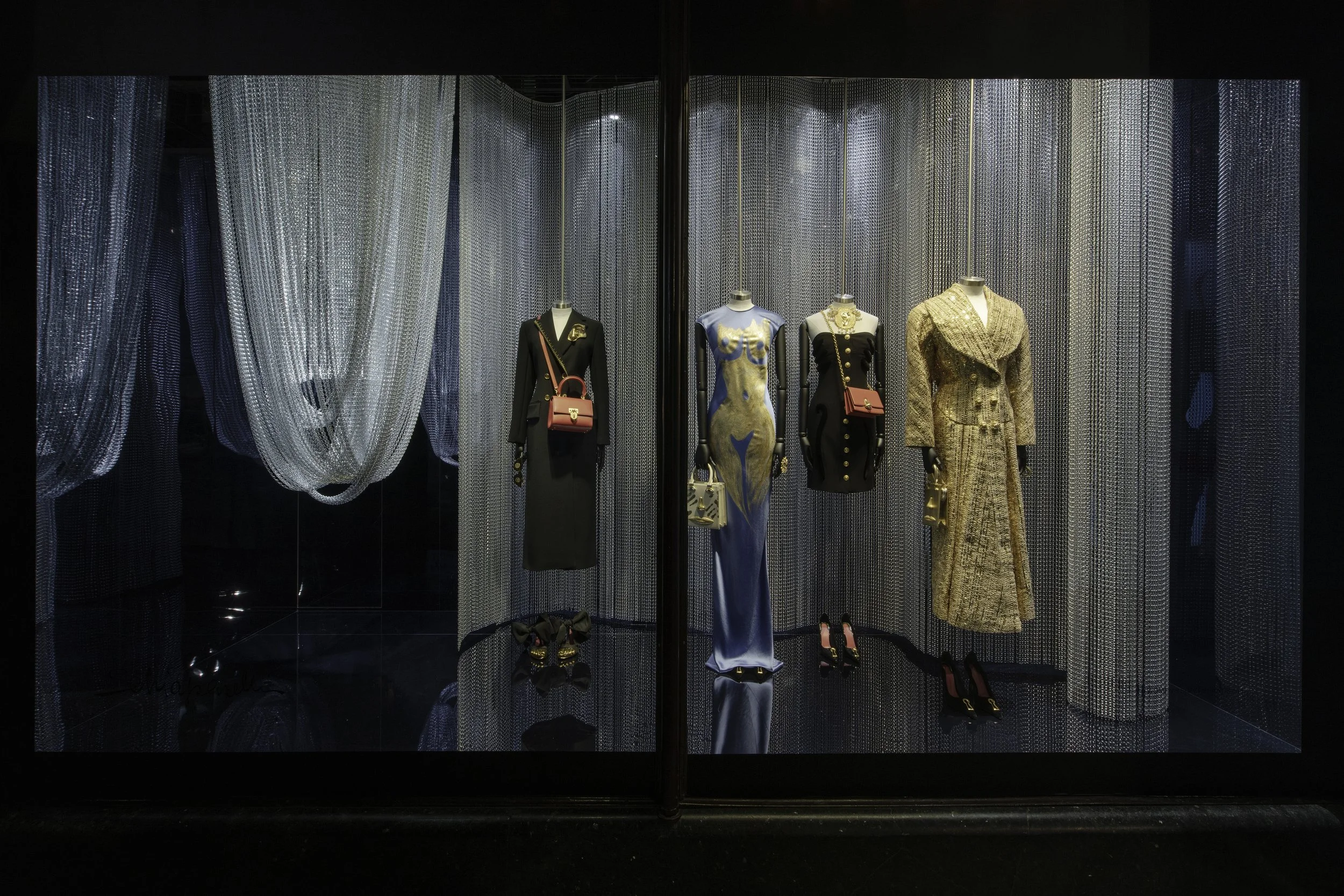 W24 - ELSA SCHIAPARELLI.jpg