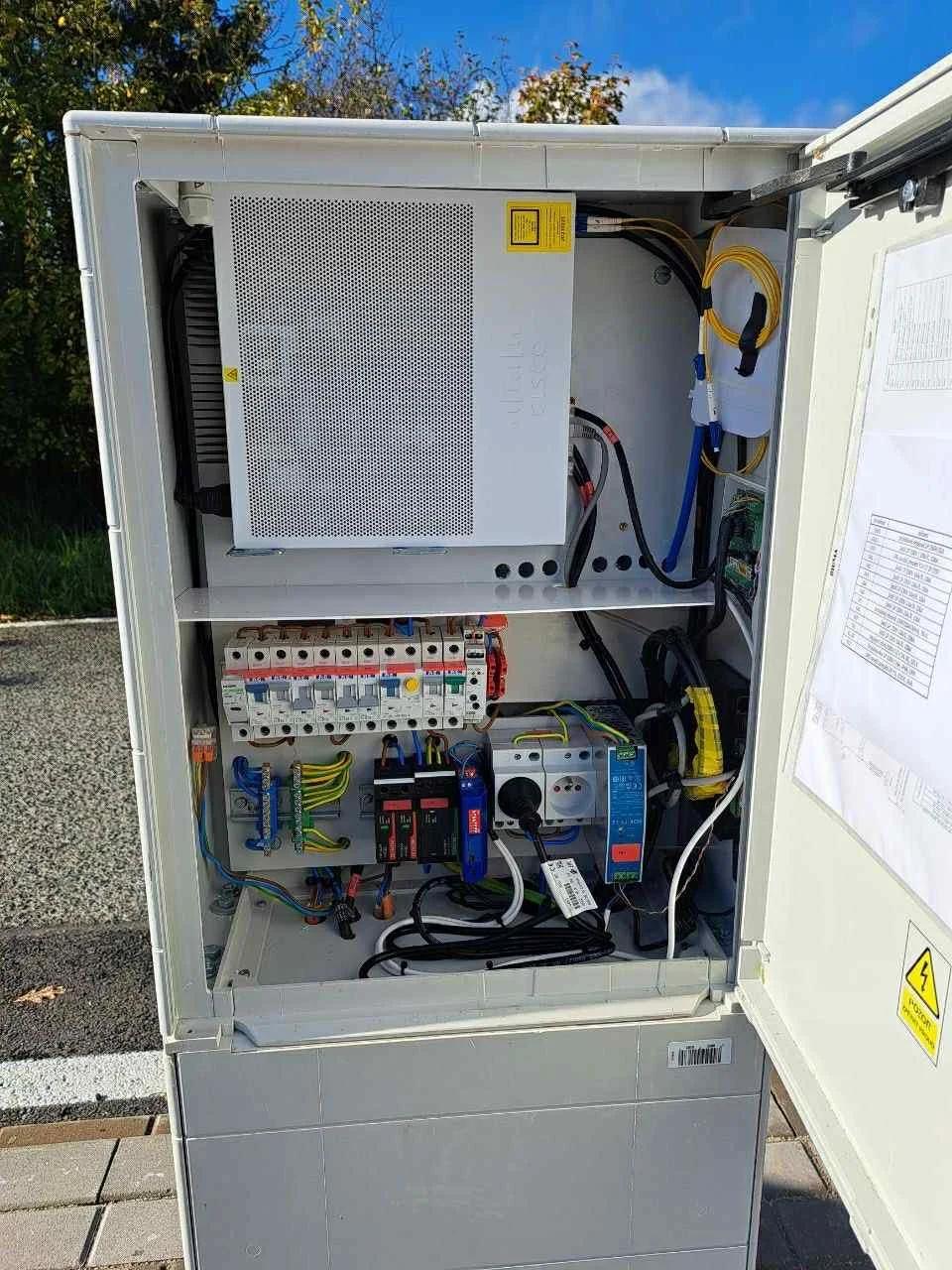 Závorový systém - Západočeská univerzita Plzeň