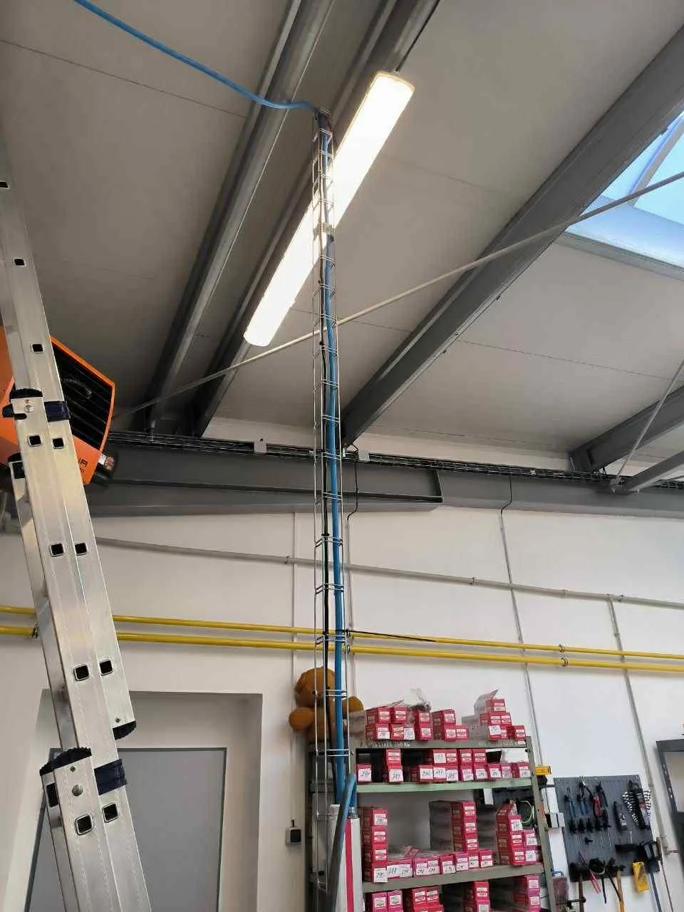 Napájení výrobních strojů - firma Toreno