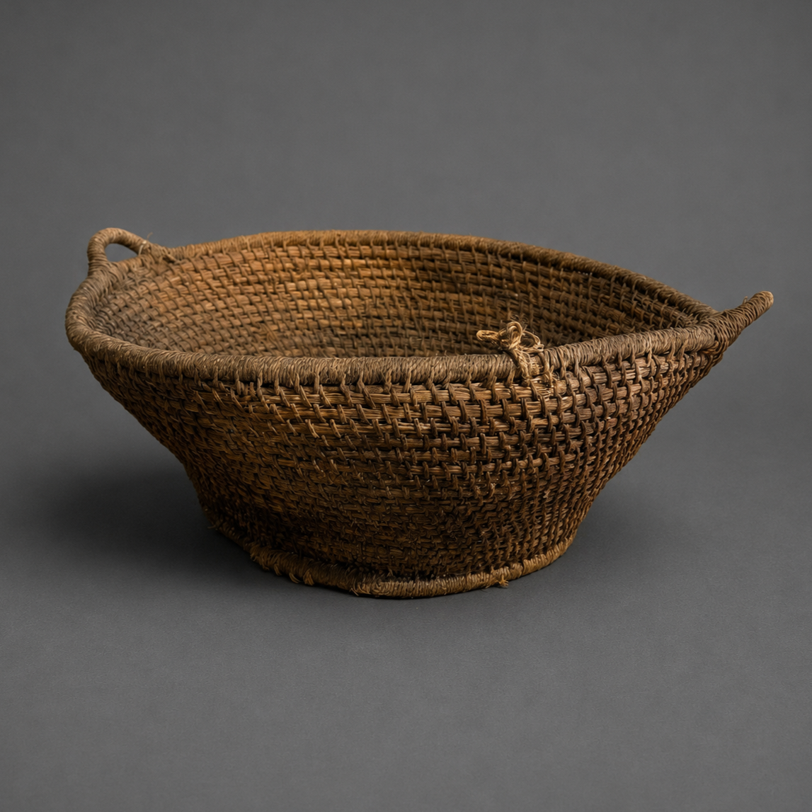 WOVEN PALM FRUIT BASKET
