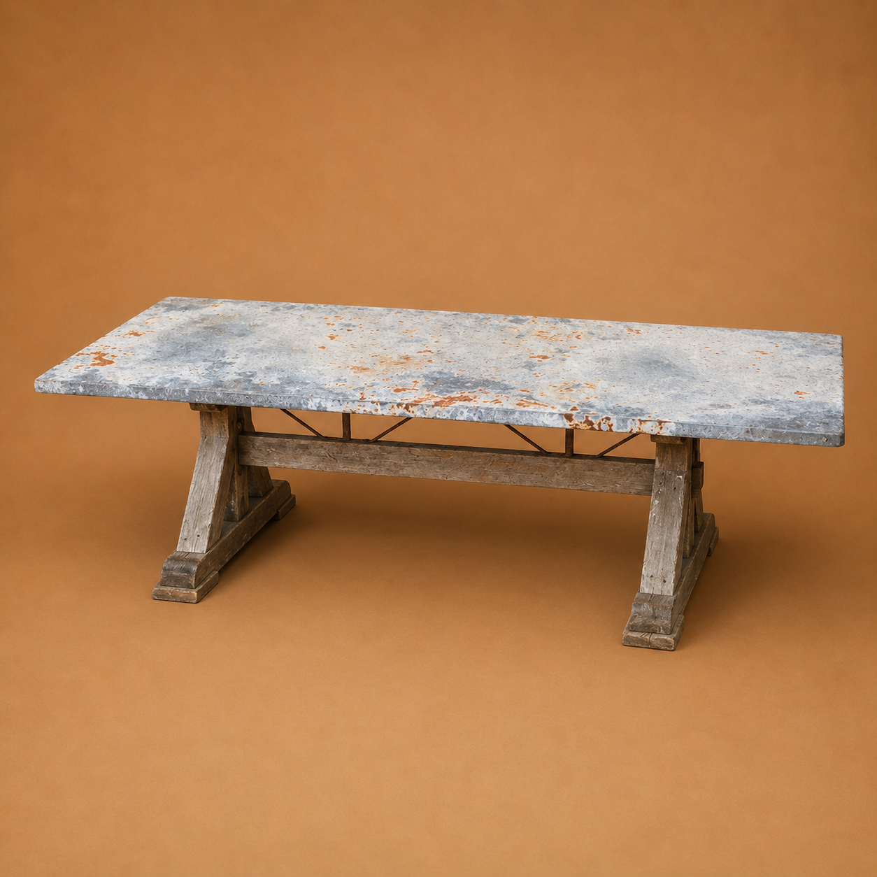 TOP TABLE WITH WOODEN BASE