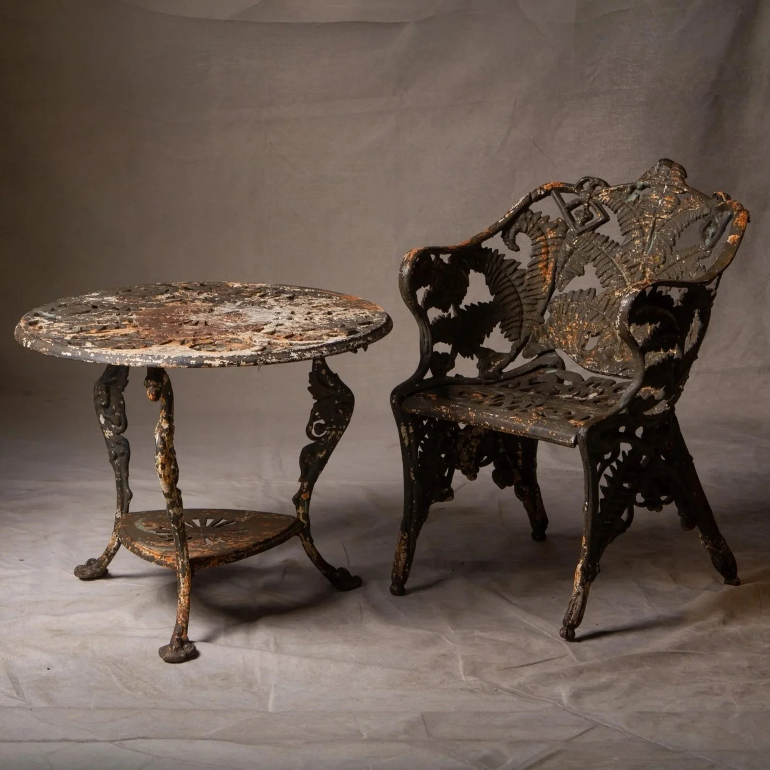 VICTORIAN CAST IRON GARDEN CHAIR & TABLE